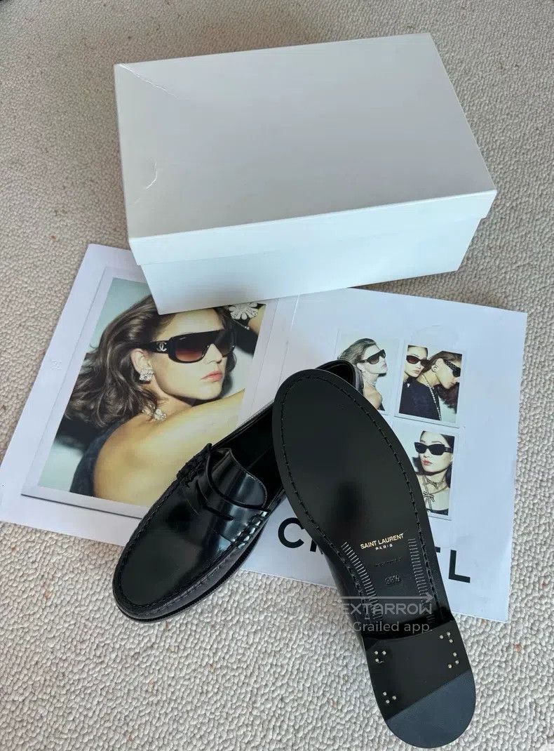 Saint Laurent Paris Saint Laurent Paris Black Loafers Size US 8 / IT 38 - 9 Thumbnail