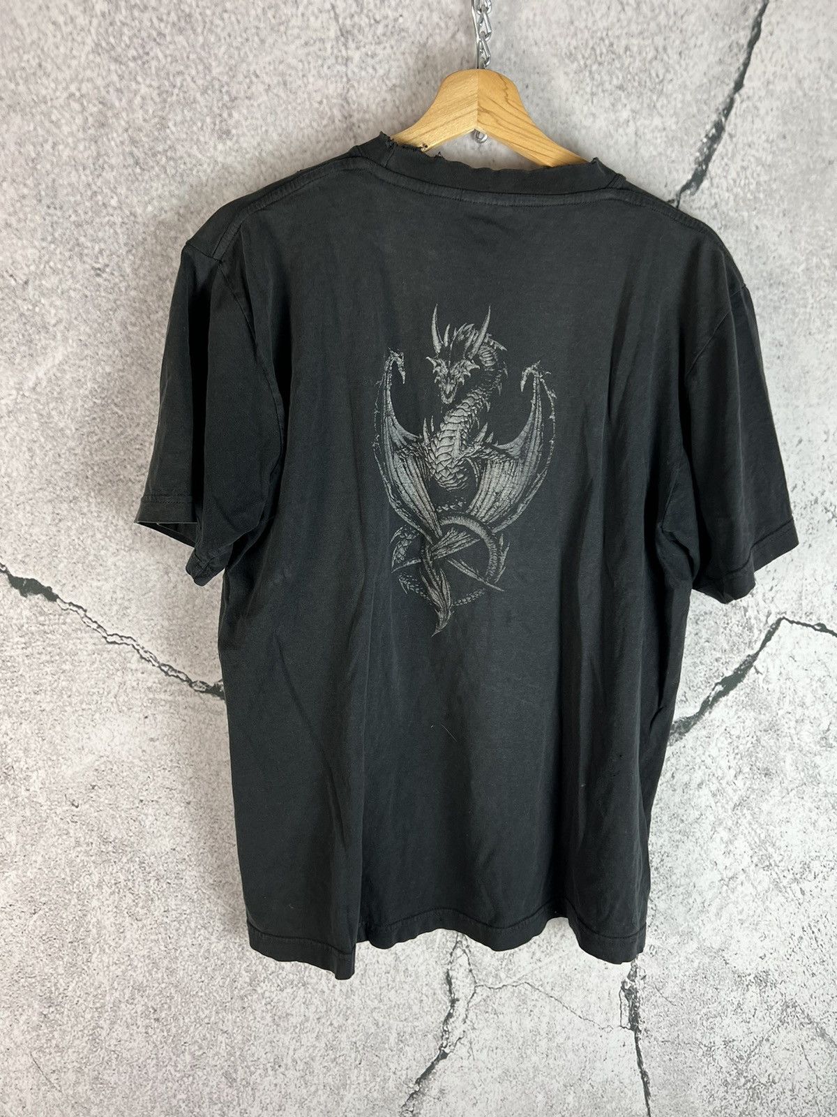 Band Tees Vintage 90s Japanese Dragon Tribal Faded T-shirt Y2K Style Size US L / EU 52-54 / 3 - 2 Thumbnail