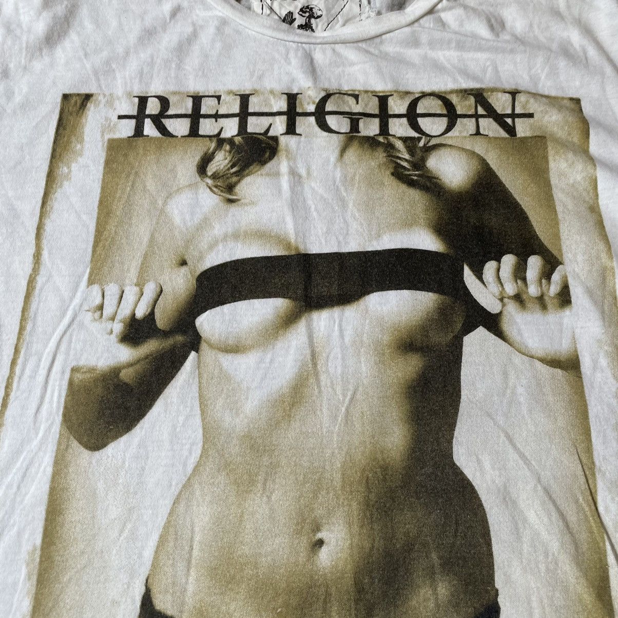 Vintage Vintage Religion Y2K Sun Faded Graphic Tee Skate Archive L Size US L / EU 52-54 / 3 - 7 Thumbnail