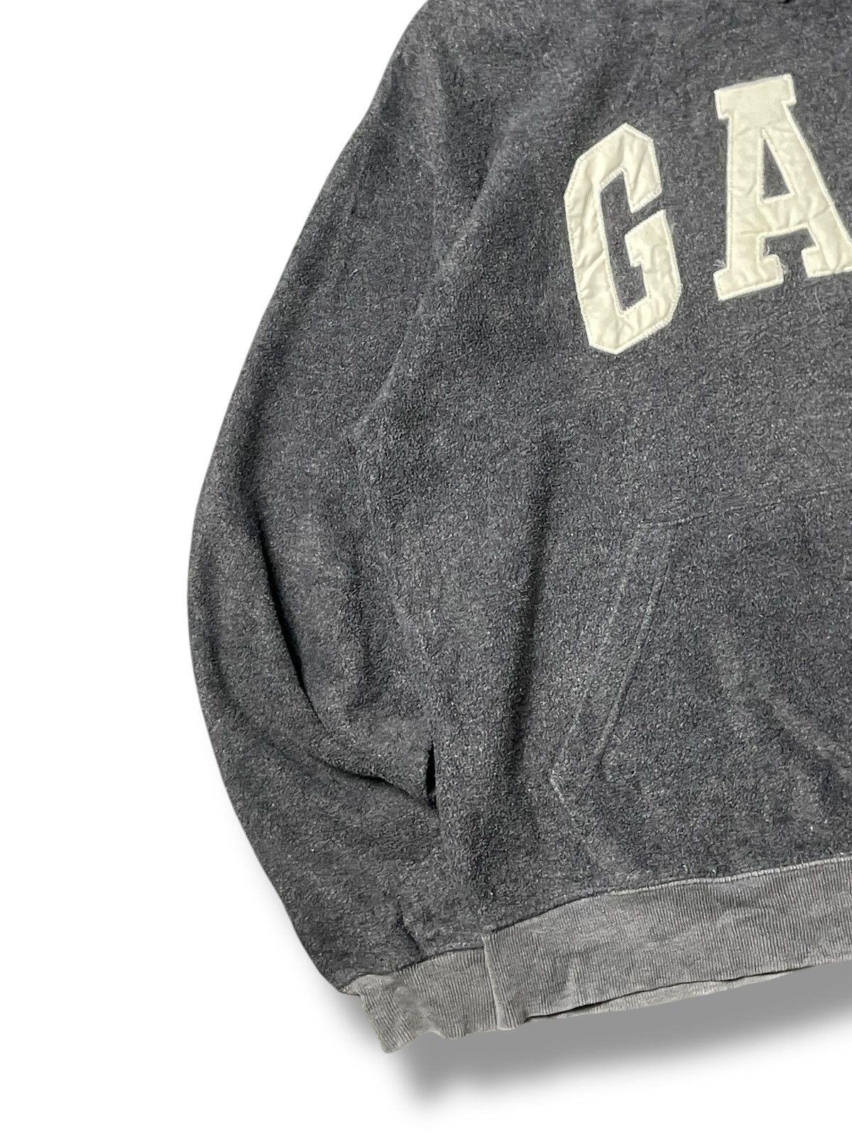 Gap × Japanese Brand × Vintage Vintage GAP Men’s Fleece Hoodie (76) Size US S / EU 44-46 / 1 - 3 Thumbnail