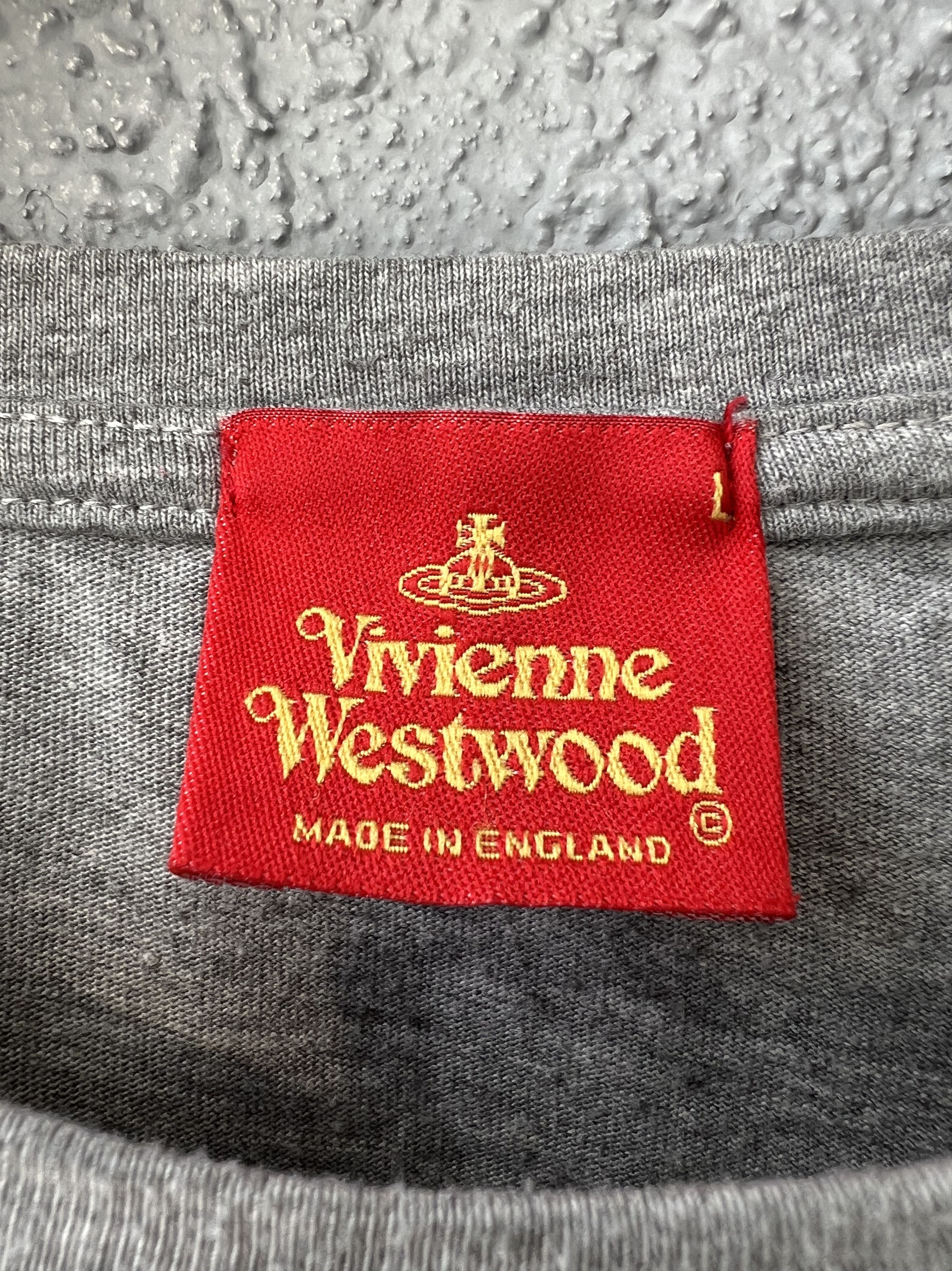 Vivienne Westwood Vivienne Westwood Made in England Longsleeve L Size US L / EU 52-54 / 3 - 3 Thumbnail