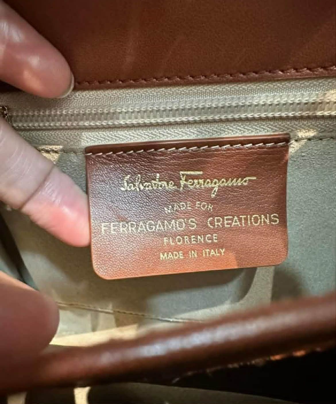 Salvatore Ferragamo Ferragamo Crocodile Leather Iconic Top Handle Size ONE SIZE - 5 Thumbnail