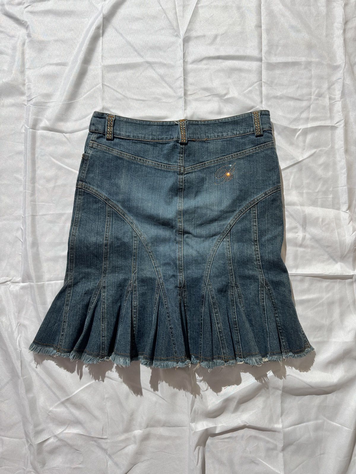 Blumarine Miss Blumarine Y2K Washed Denim Pleated Skirt Size 28" / US 6 / IT 42 - 6 Thumbnail