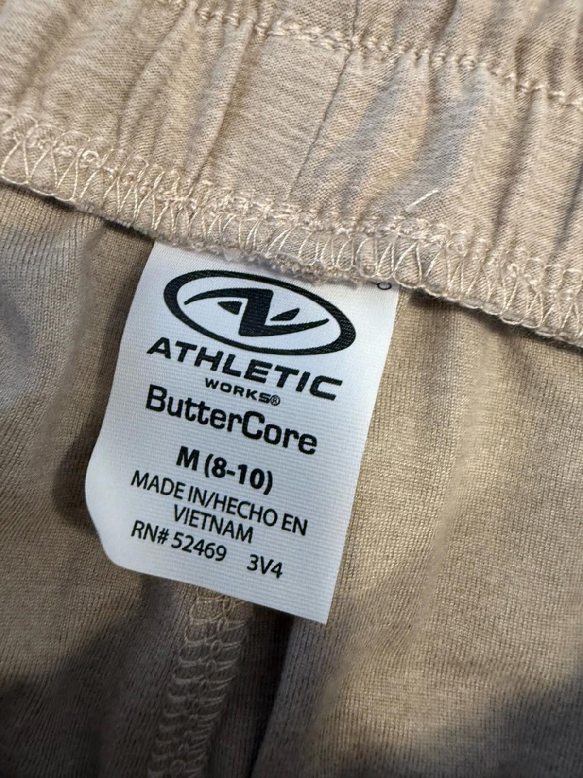 Athletic Works Athletic Works Buttercup Sport Short tan pockets SZ M(8-10) Size 32" / US 10 / IT 46 - 3 Thumbnail