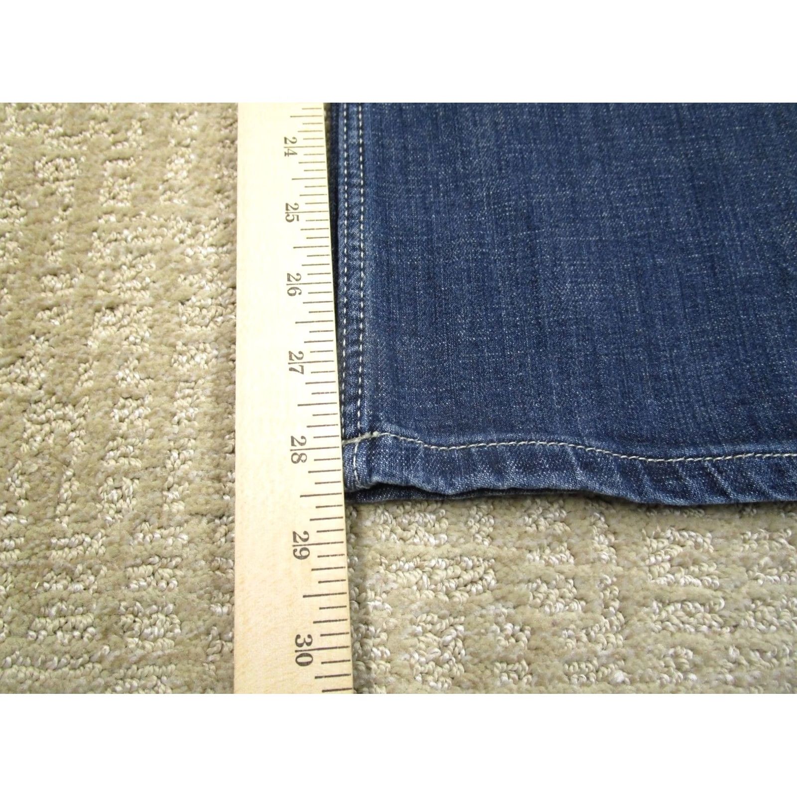 Wrangler Wrangler Jeans Women Bootcut Dark Wash 30 Blue 5-Pocket Denim Regular Waist 28 Inseam Jeans Size 30" / US 8 / IT 44 - 7 Thumbnail