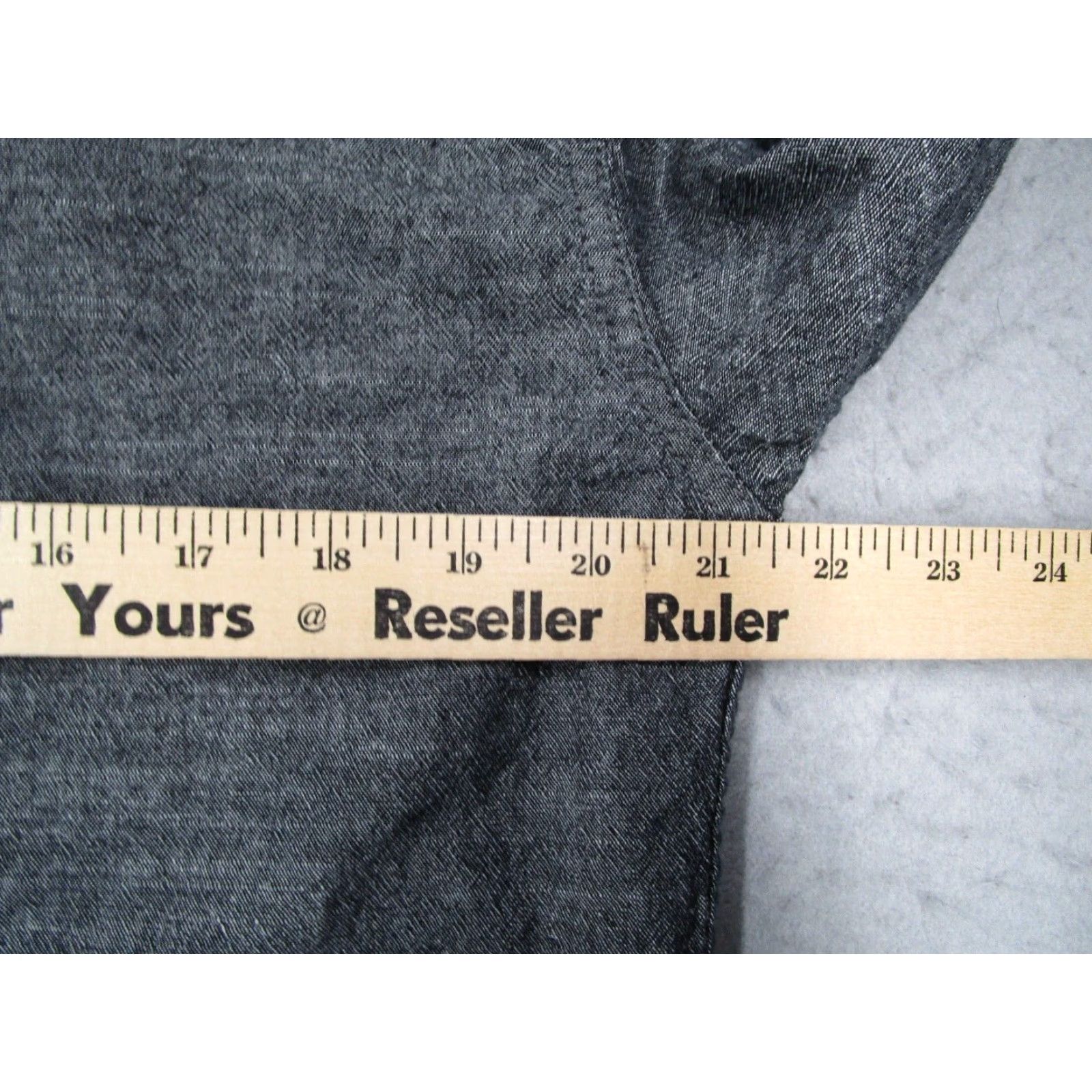 Roark Roark Artifacts Button-Up Mens XL Gray Chambray Shirt Size US XL / EU 56 / 4 - 7 Thumbnail