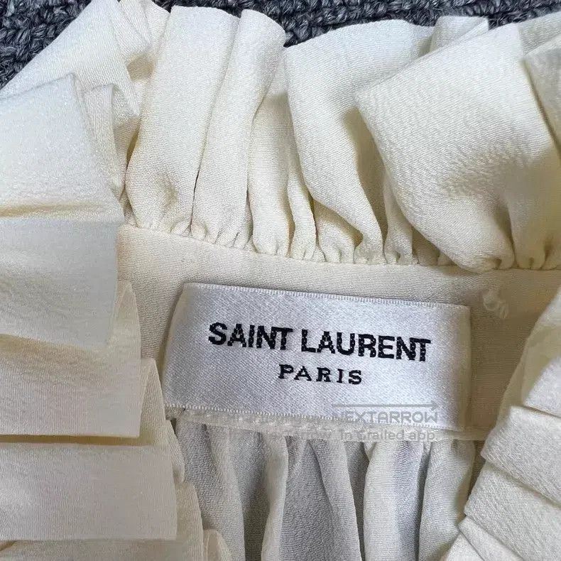Saint Laurent Paris Saint Laurent Paris Beige Long Sleeve Shirt with Lace Trim Size XXS / US 00 / IT 34 - 3 Thumbnail