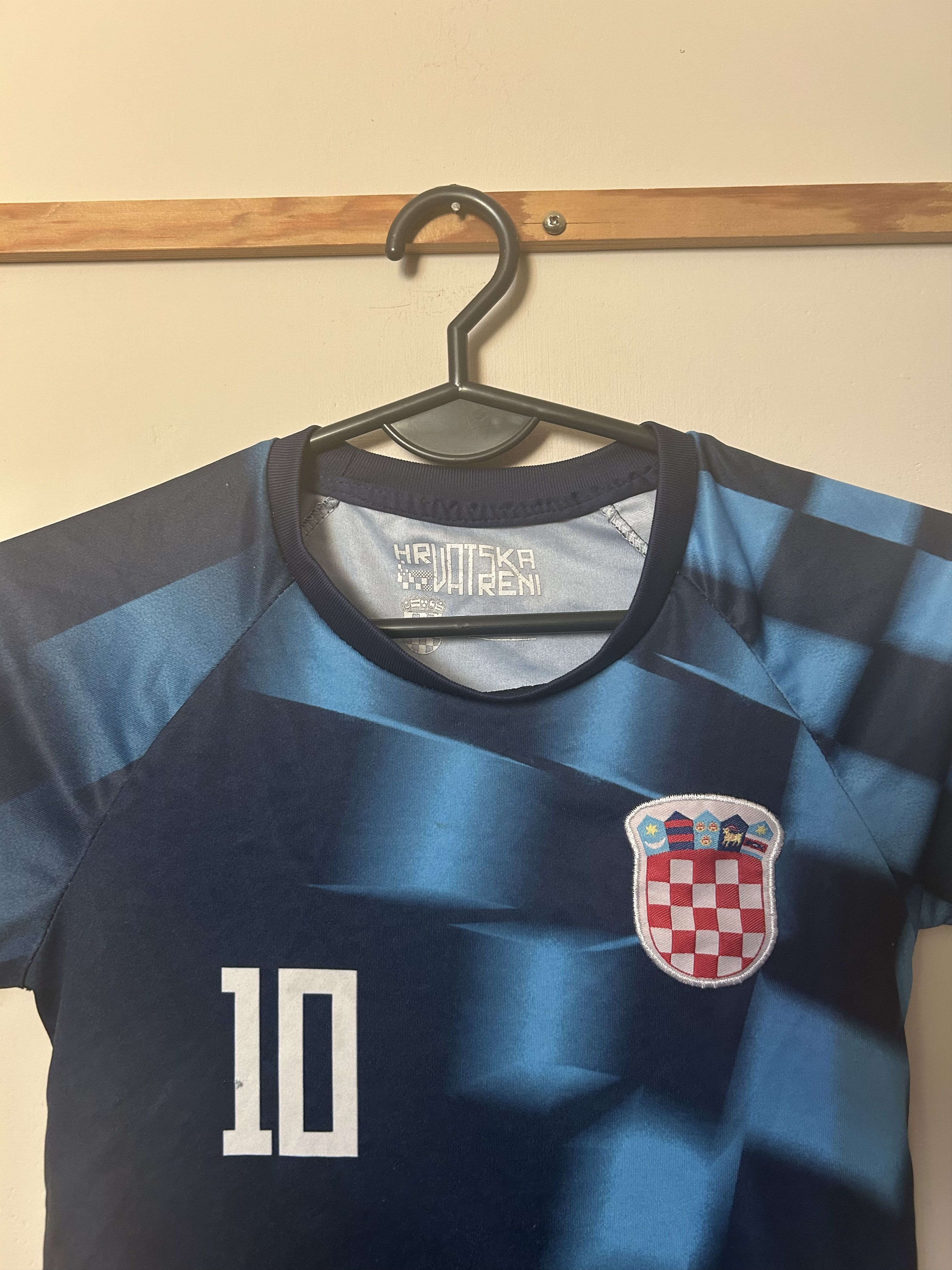 Other CROATIA #10 MODRIC - children's 128 - 2022 - 2024 - UNIQUE Size US XXS / EU 40 - 3 Thumbnail