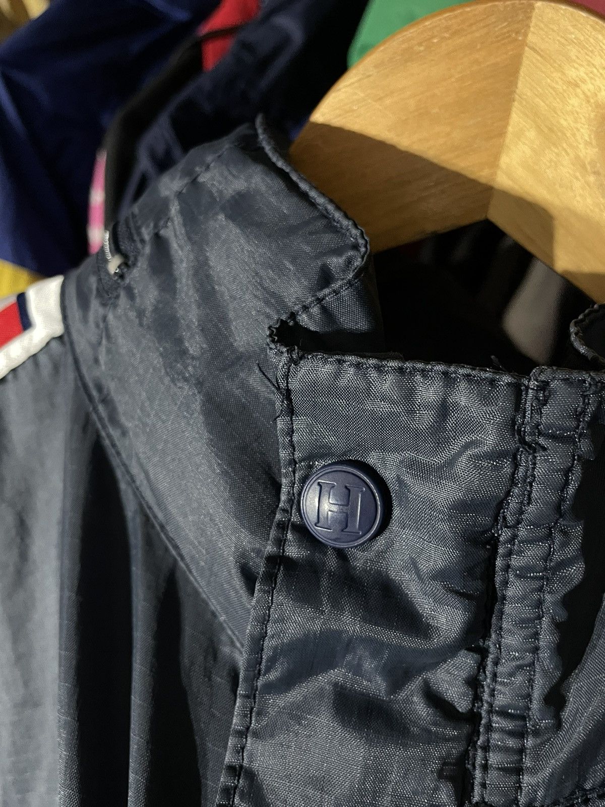 Tommy Hilfiger × Vintage Jacket Tommy Hilfiger Band 90’s Vintage Size US L / EU 52-54 / 3 - 9 Thumbnail