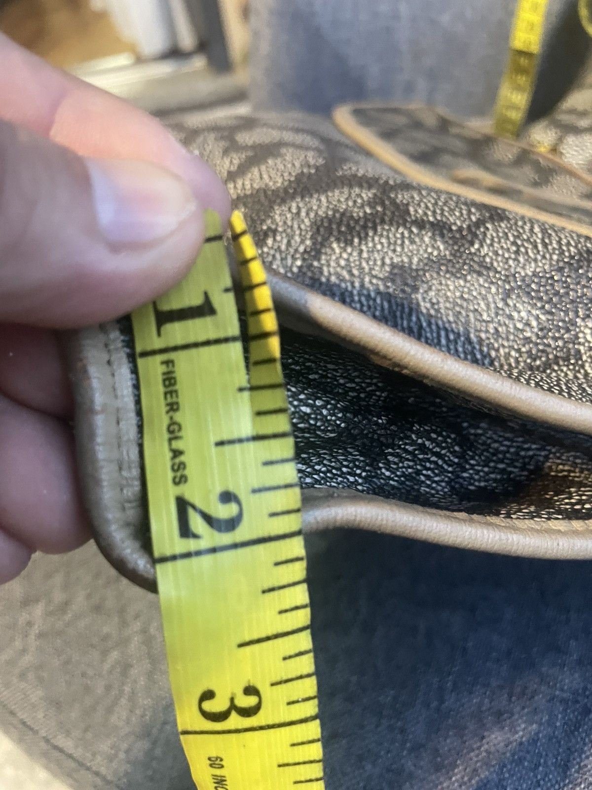 Yves Saint Laurent Authentic Vintage YVES SAINT LAURENT Clucth Bag Size ONE SIZE - 6 Thumbnail