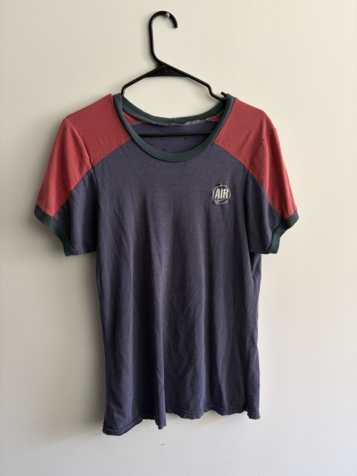 Nike Distressed slim fit 80s nike tee Size US M / EU 48-50 / 2 - 1 Thumbnail