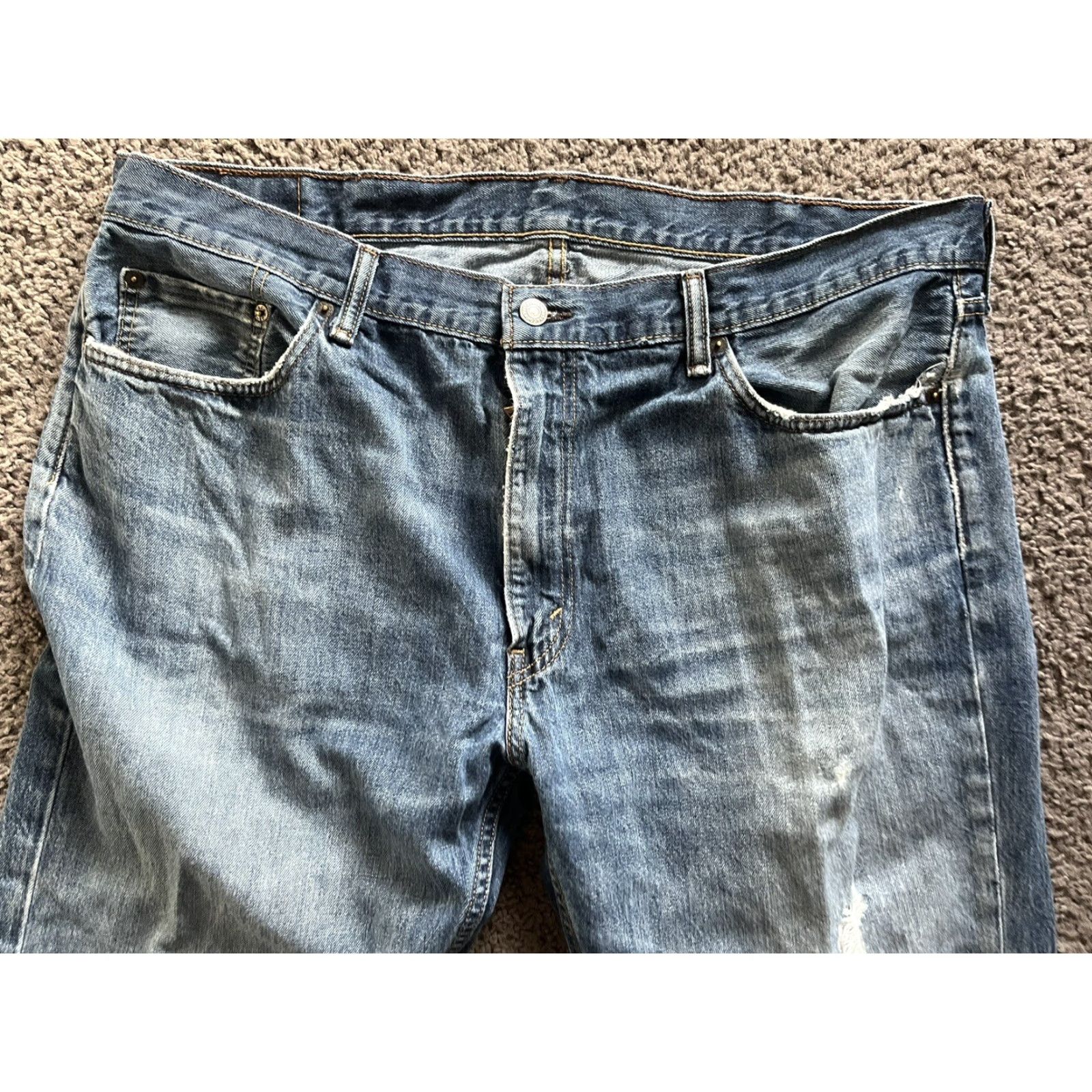 Levi's Levi's 559 Relaxed Fit Jeans Straight Leg Medium Wash Denim Blue 40x30 Mens Regular Modern Vintage: No (Note: Vintage: No) Size US 40 / EU 56 - 5 Thumbnail
