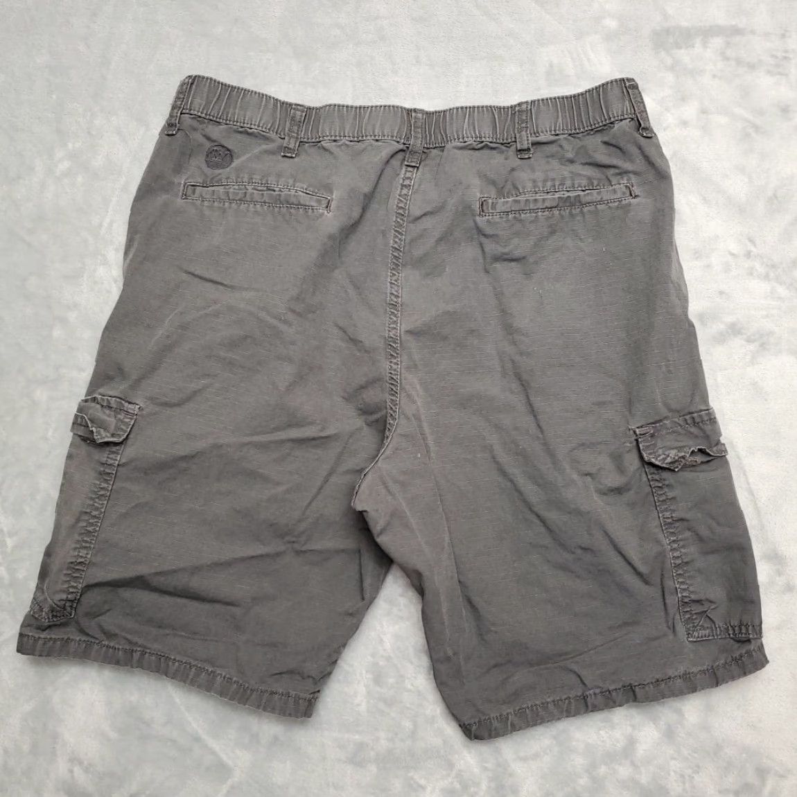 Wrangler Wrangler Men Gray Cargo Ripstop Flat Front Short Shorts Outdoor Casual Utility 32 Size US 32 / EU 48 - 4 Thumbnail