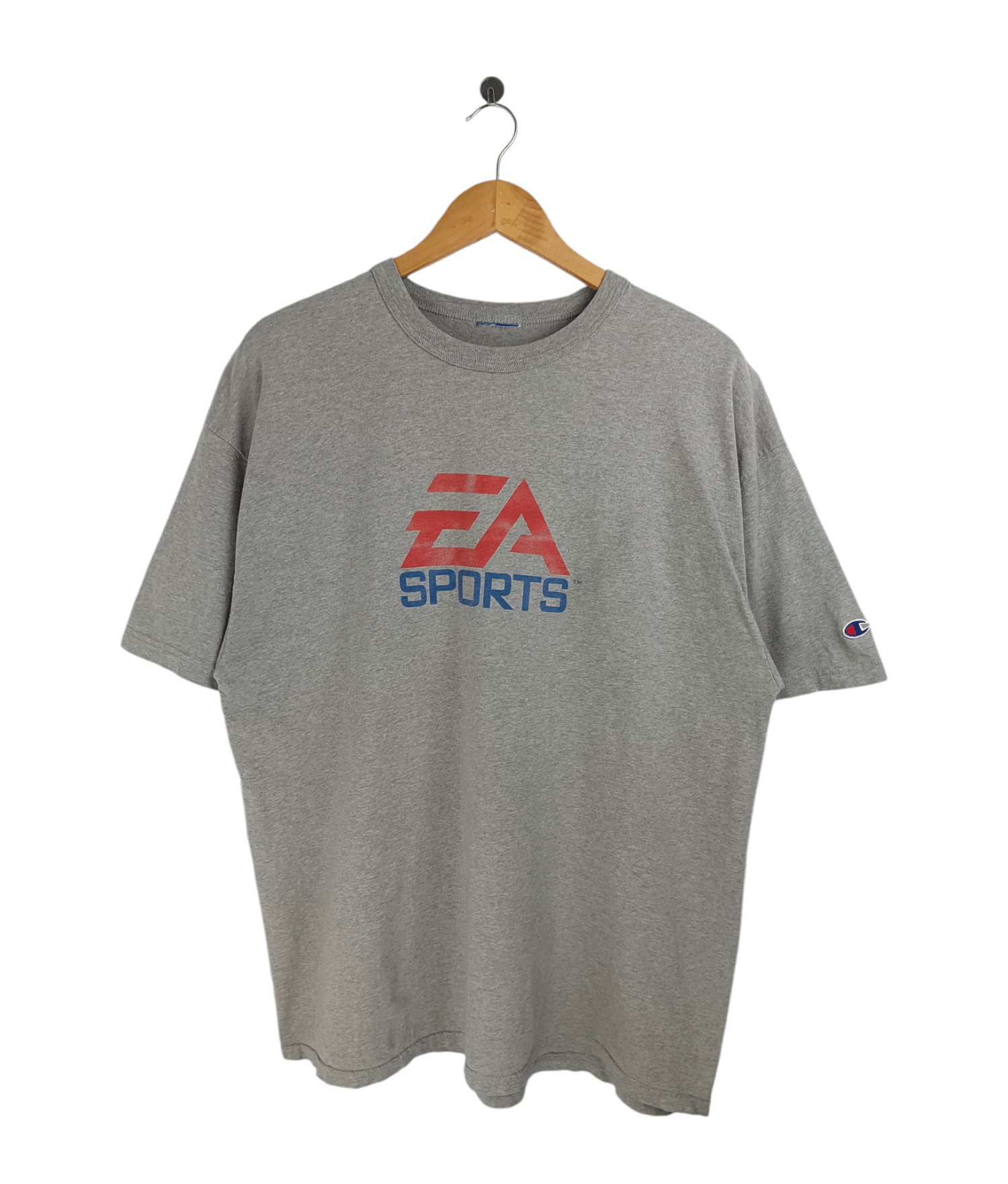 Champion VINTAGE Y2K EA SPORTS CHAMPION GAME FIFA 2K NBA VERY RARE Ts Size US XL / EU 56 / 4 - 1 Thumbnail