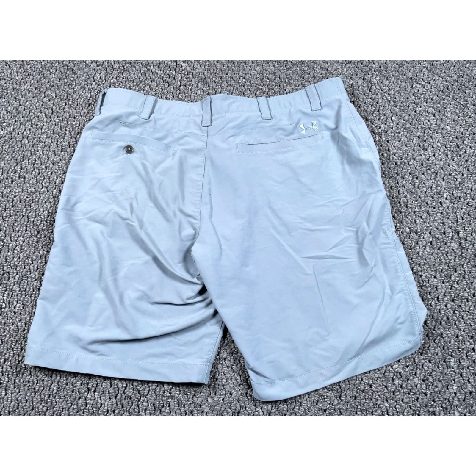 Under Armour Under armour Heat Gear Loose Fit Shorts Men 40 Gray Nylon Blend 11" Inseam Size US 38 / EU 54 - 2 Thumbnail