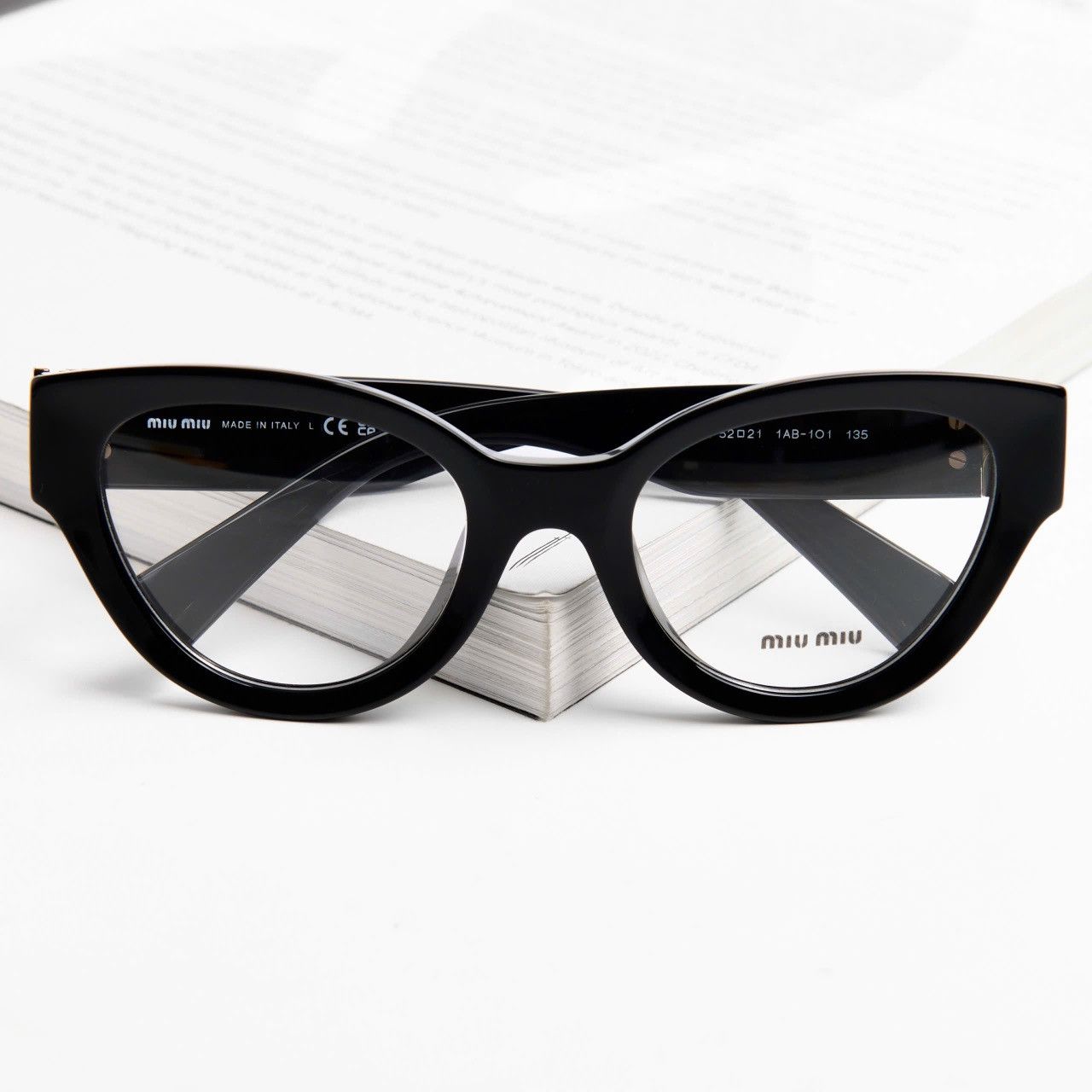 Miu Miu MIU MIU 0MU 01VV 1AB1O1 GLASSES Size ONE SIZE - 6 Thumbnail