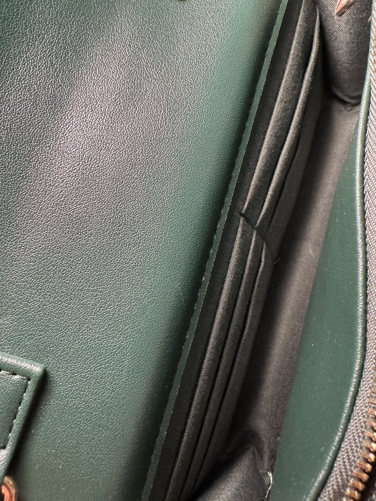 Bebe New Bebe Quilted Dark Green Crossbody Bag Size ONE SIZE - 13 Thumbnail