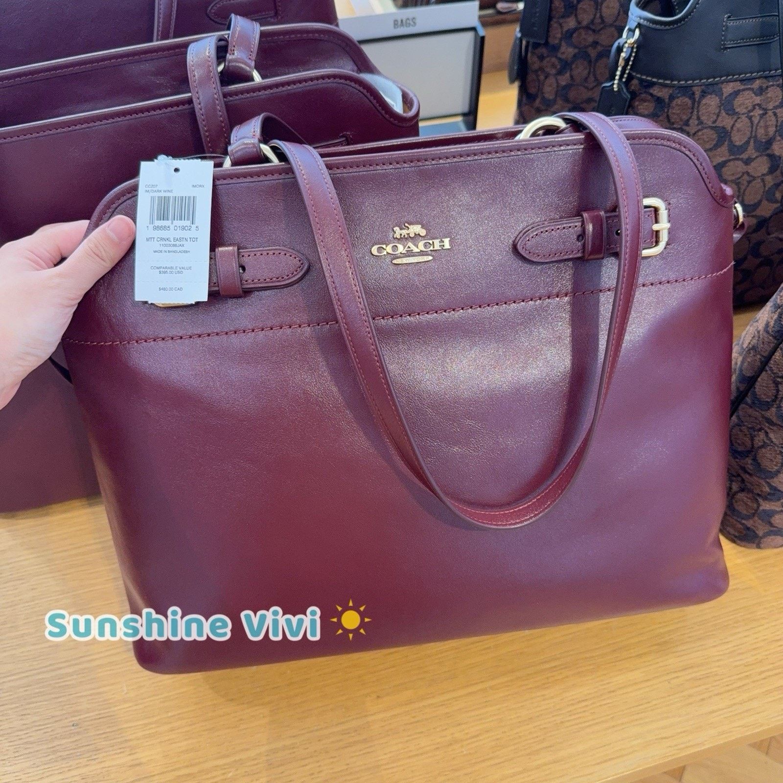 Coach NWT Coach Easton Tote Bag CCZ07 Shiny leather Dark Wine Size ONE SIZE - 7 Thumbnail