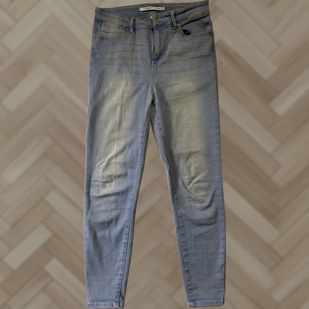 Vintage VINTAGE Celebrity Pink Jeans High Rise Skinny Women's Size 7x28 Blue 28-12 Denim Slim Zip Machine Washable All Seasons Womens Size 28" / US 6 / IT 42 - 1 Thumbnail