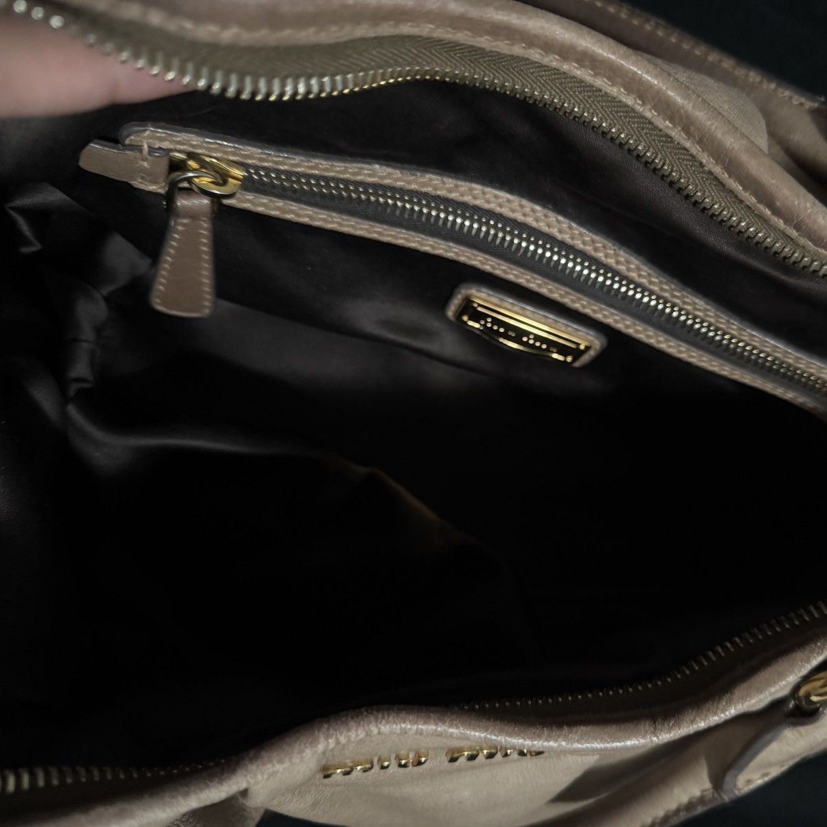 Miu Miu Miu Miu Handbag y2k off duty Size ONE SIZE - 4 Thumbnail