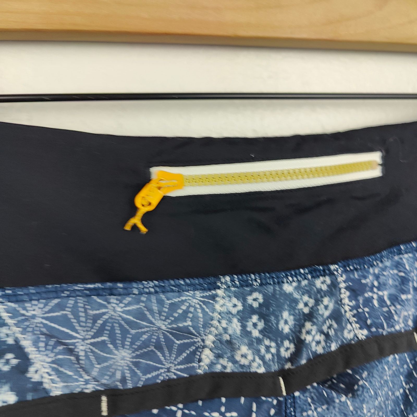 Lululemon Lululemon Speed Shorts Womens 8 Blue Sashiko Inkwell Size 28" / US 6 / IT 42 - 5 Thumbnail