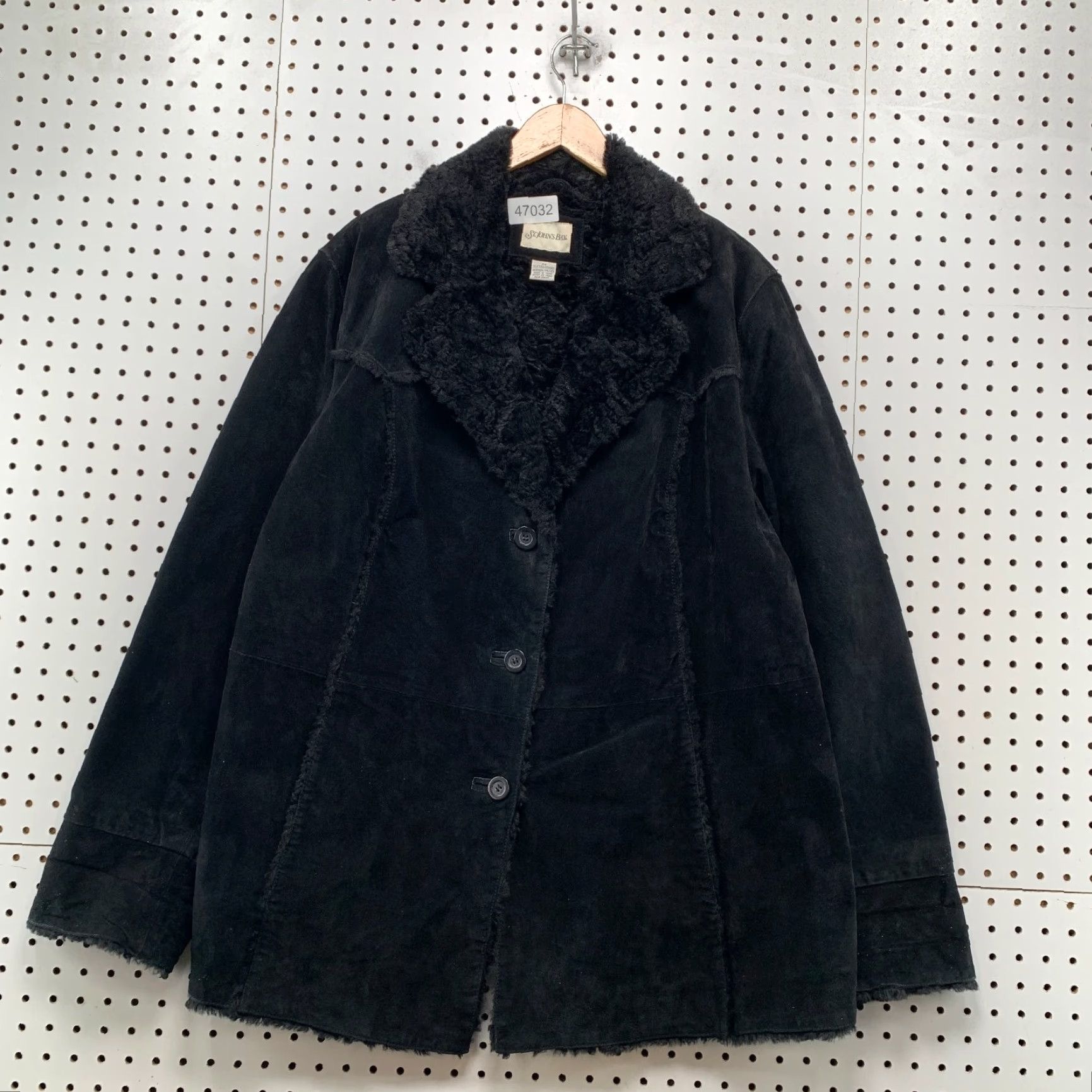 Vintage VINTAGE St. John's Bay Suede Shearling Coat Womens 2X Black Faux Fur Liner Overcoat Size XXL / US 16-18 / IT 52-54 - 2 Thumbnail