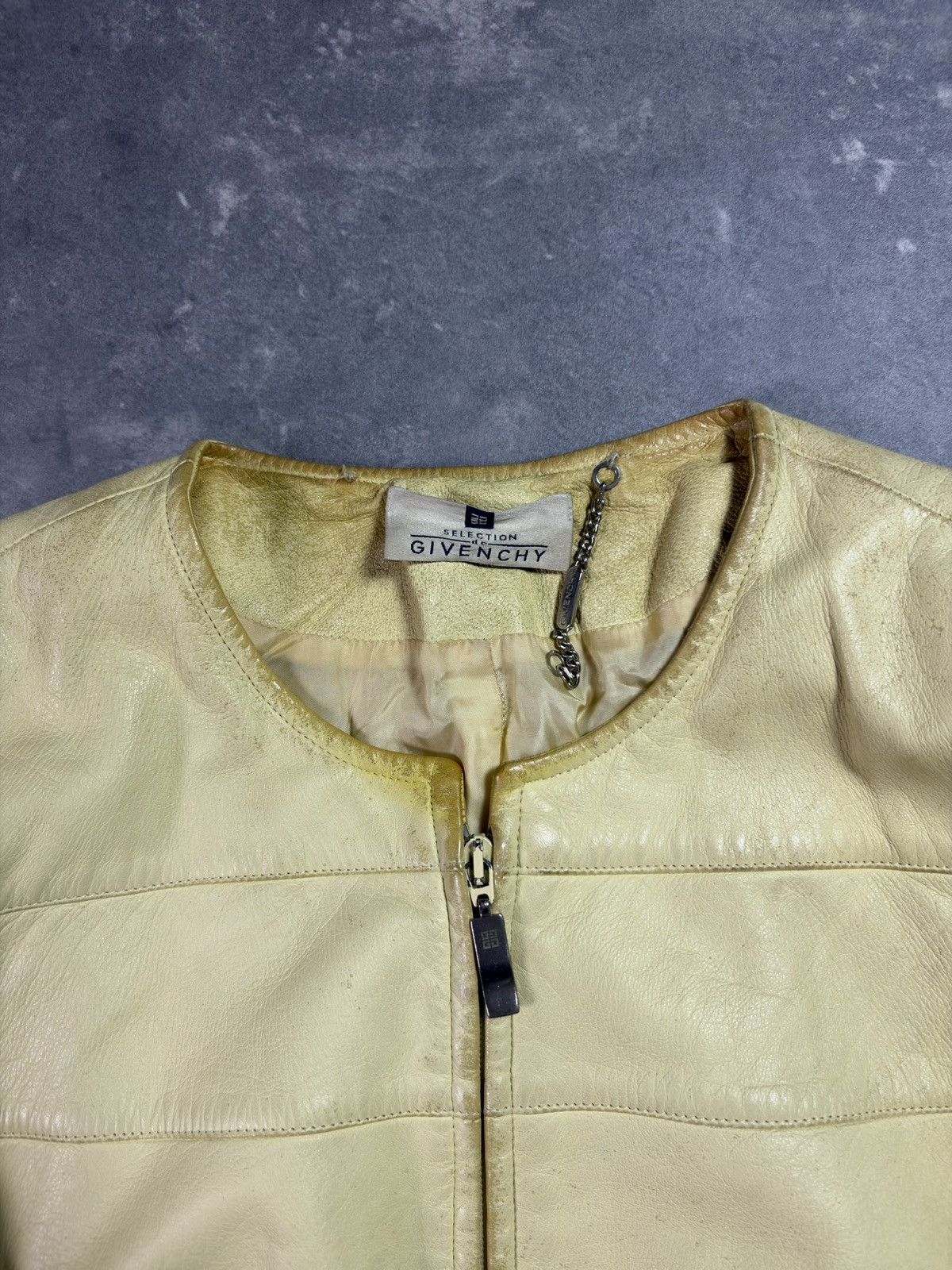 Givenchy 90s Distressed Faded Givenchy Napoleon Leather Jacket 40 Size L / US 10 / IT 46 - 10 Thumbnail