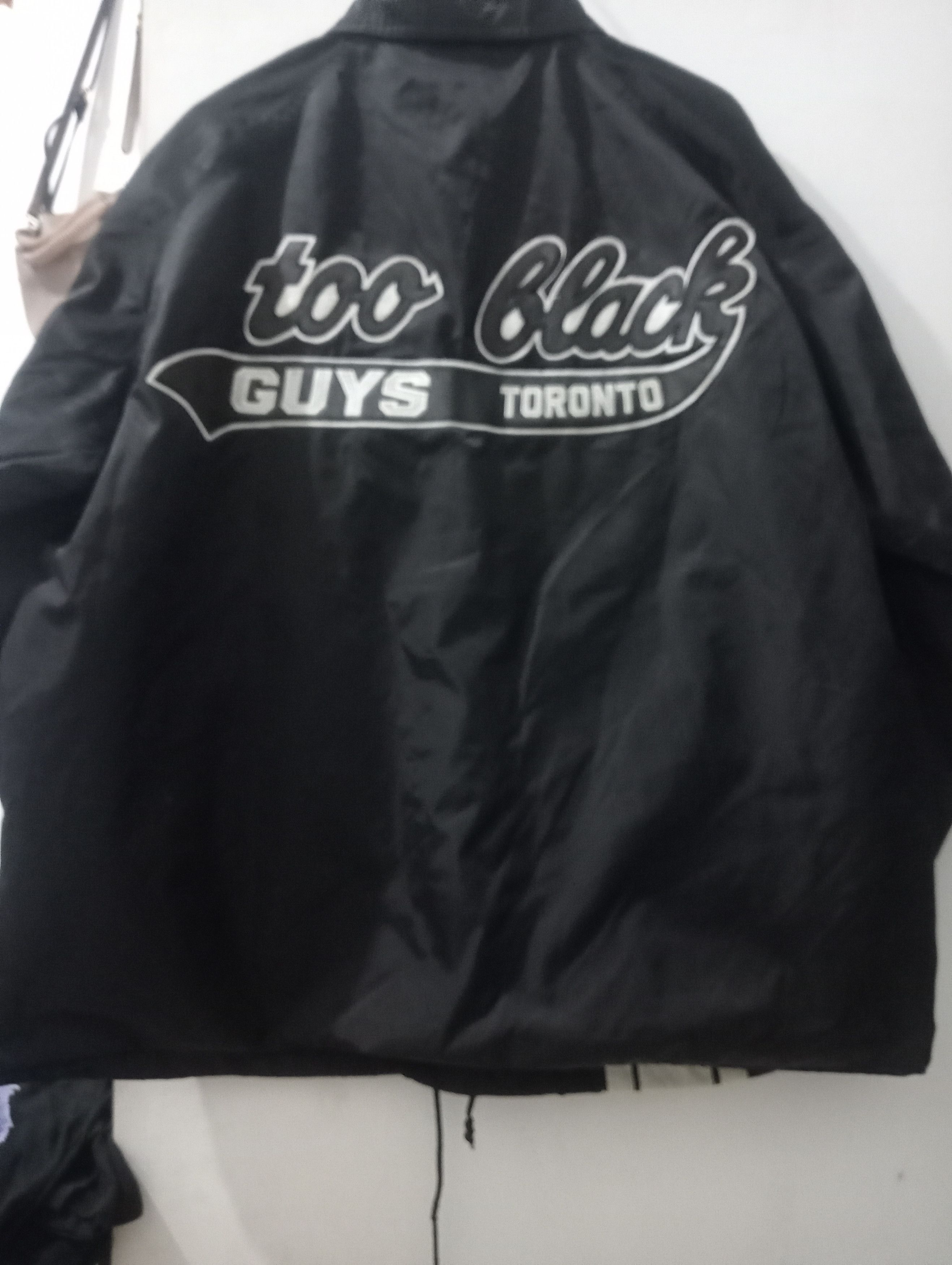 Vintage too black guys toronto x hip hop x street wear Size US L / EU 52-54 / 3 - 4 Thumbnail