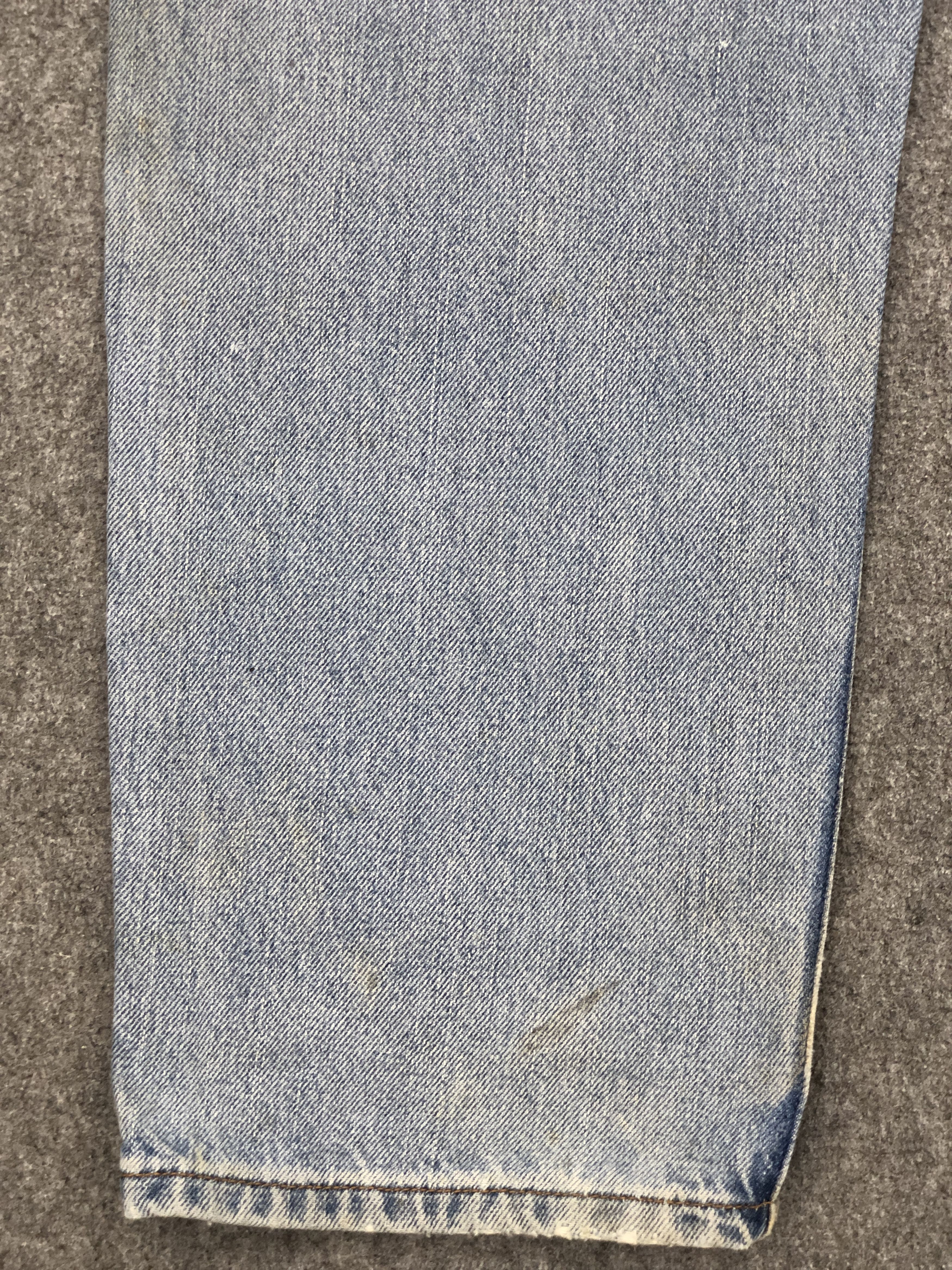 Levi's × Vintage Dirty Faded Blue Vintage Levis 550 Jeans Size US 35 - 16 Thumbnail