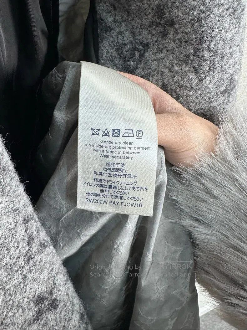 Louis Vuitton LV Gray Printed Long Trench Coat. Size US S / EU 44-46 / 1 - 4 Thumbnail