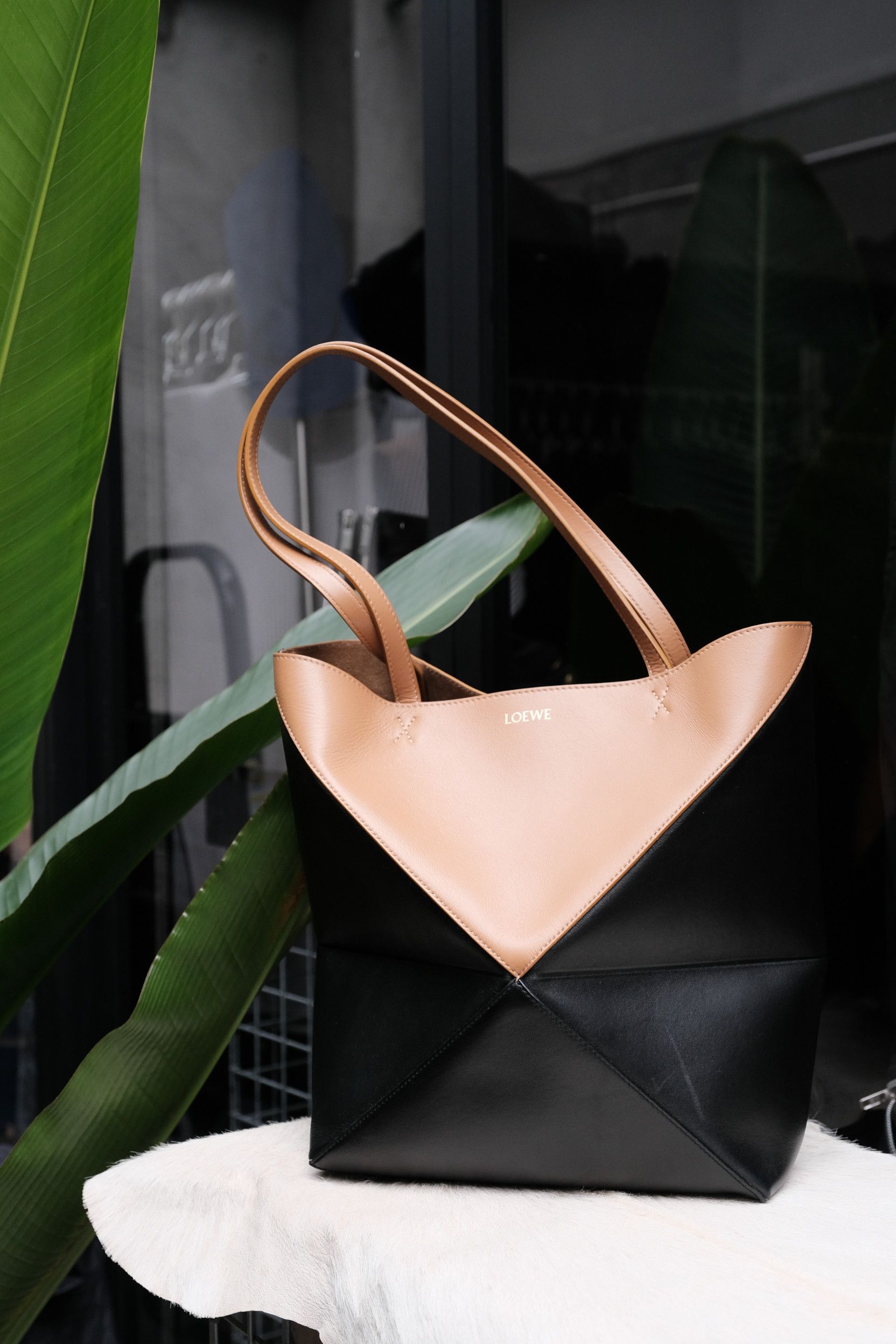 Loewe Loewe Puzzle Fold Tote Medium Size ONE SIZE - 1 Thumbnail