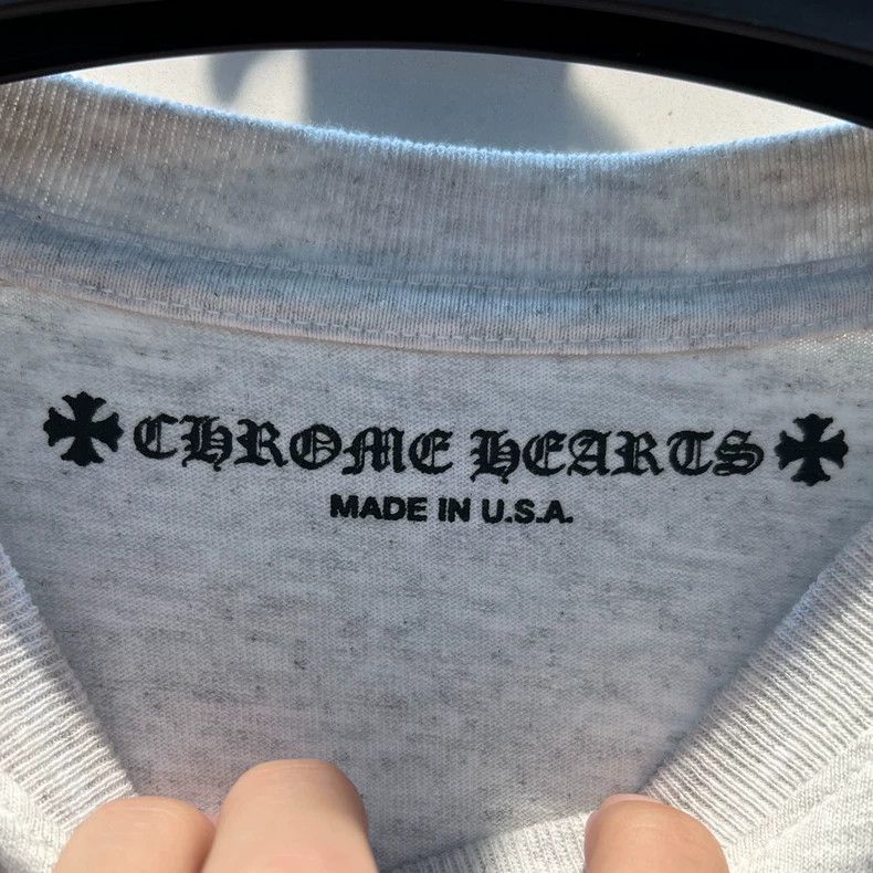 Chrome Hearts Chrome hearts Colorful logo graffiti light grey short slee Size US M / EU 48-50 / 2 - 4 Thumbnail