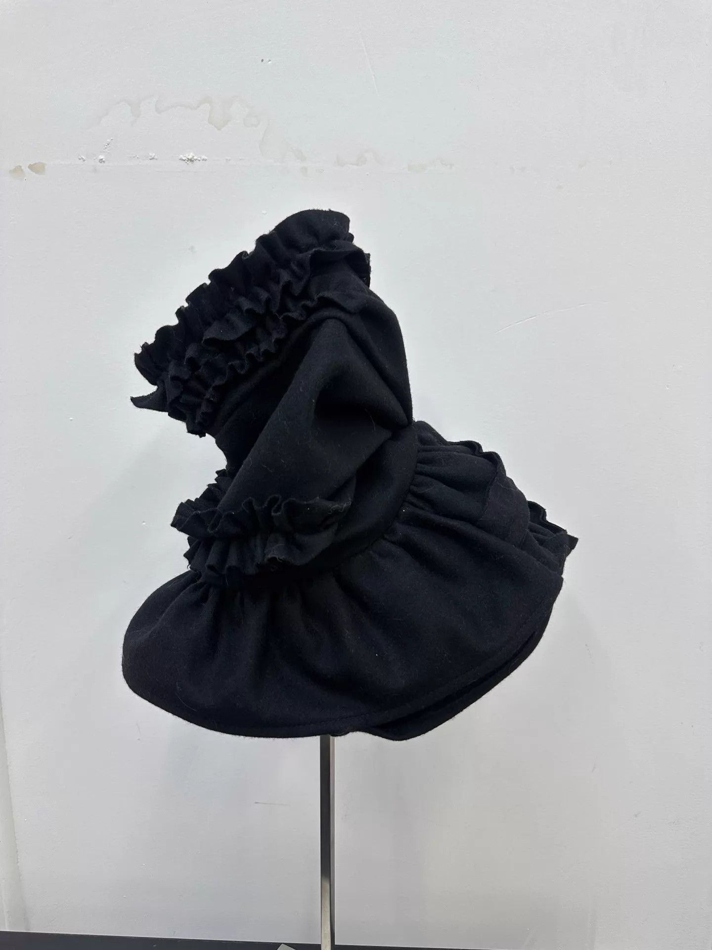 Comme des Garcons Comme des Garcons 2008 Twisted Ruffle Witch Hat Size ONE SIZE - 7 Thumbnail