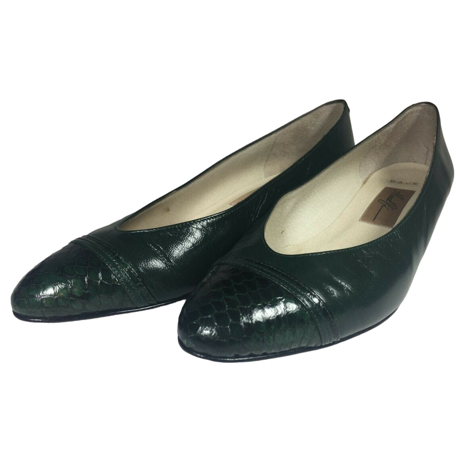 Other Amalfi Womens Italy Made Green Leather Cap Toe Shoes Sz 7.5 Size US 7.5 / IT 37.5 - 1 Thumbnail