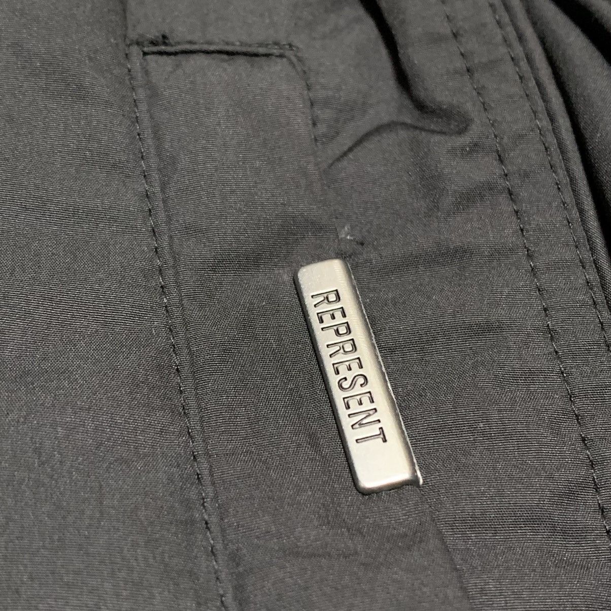 Represent Clo. Represent Small Track Pants Black All Over Logo Bottoms Size US 30 / EU 46 - 4 Thumbnail