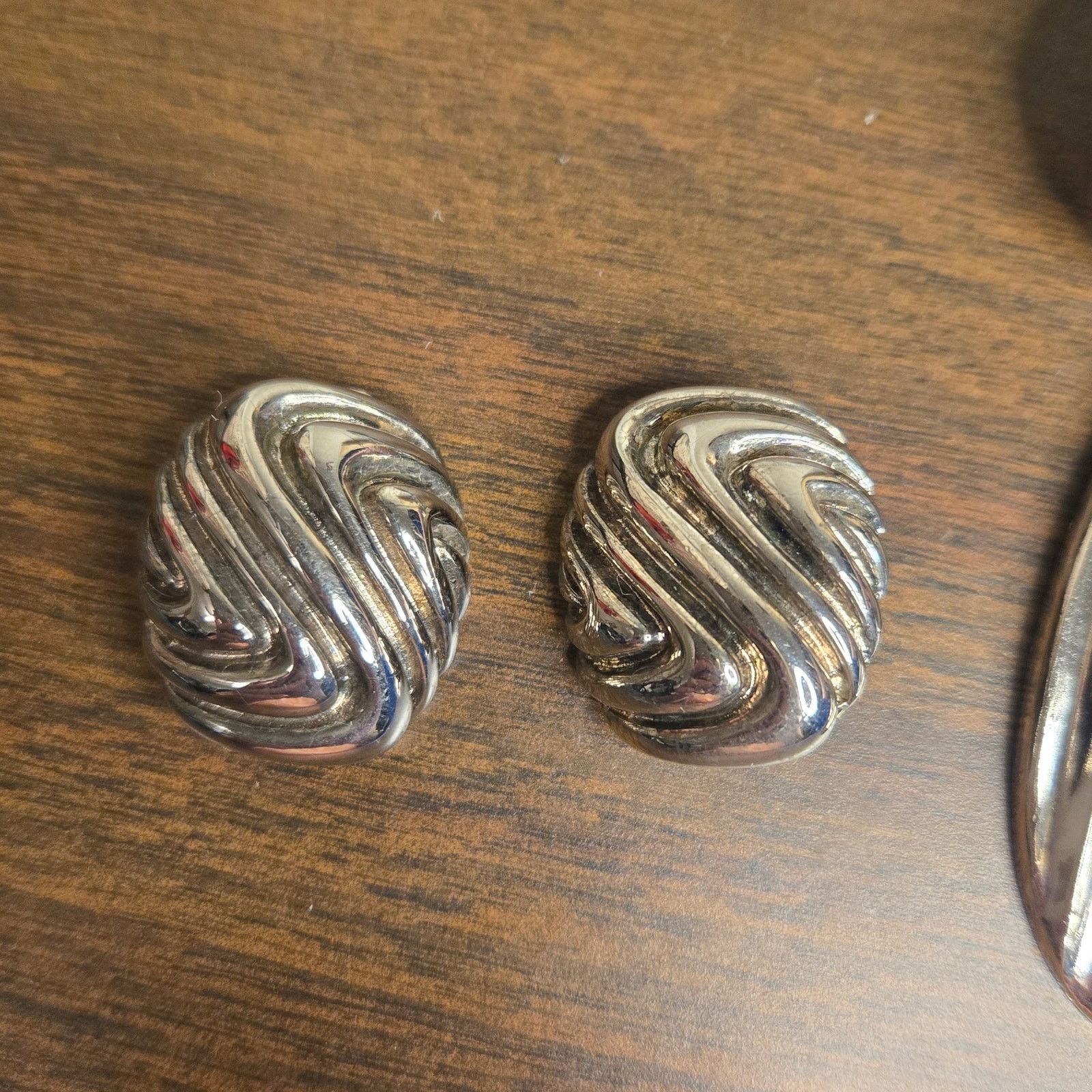 Vintage Vintage Brutalist Earring Set 1970s Modernist Size ONE SIZE - 3 Thumbnail