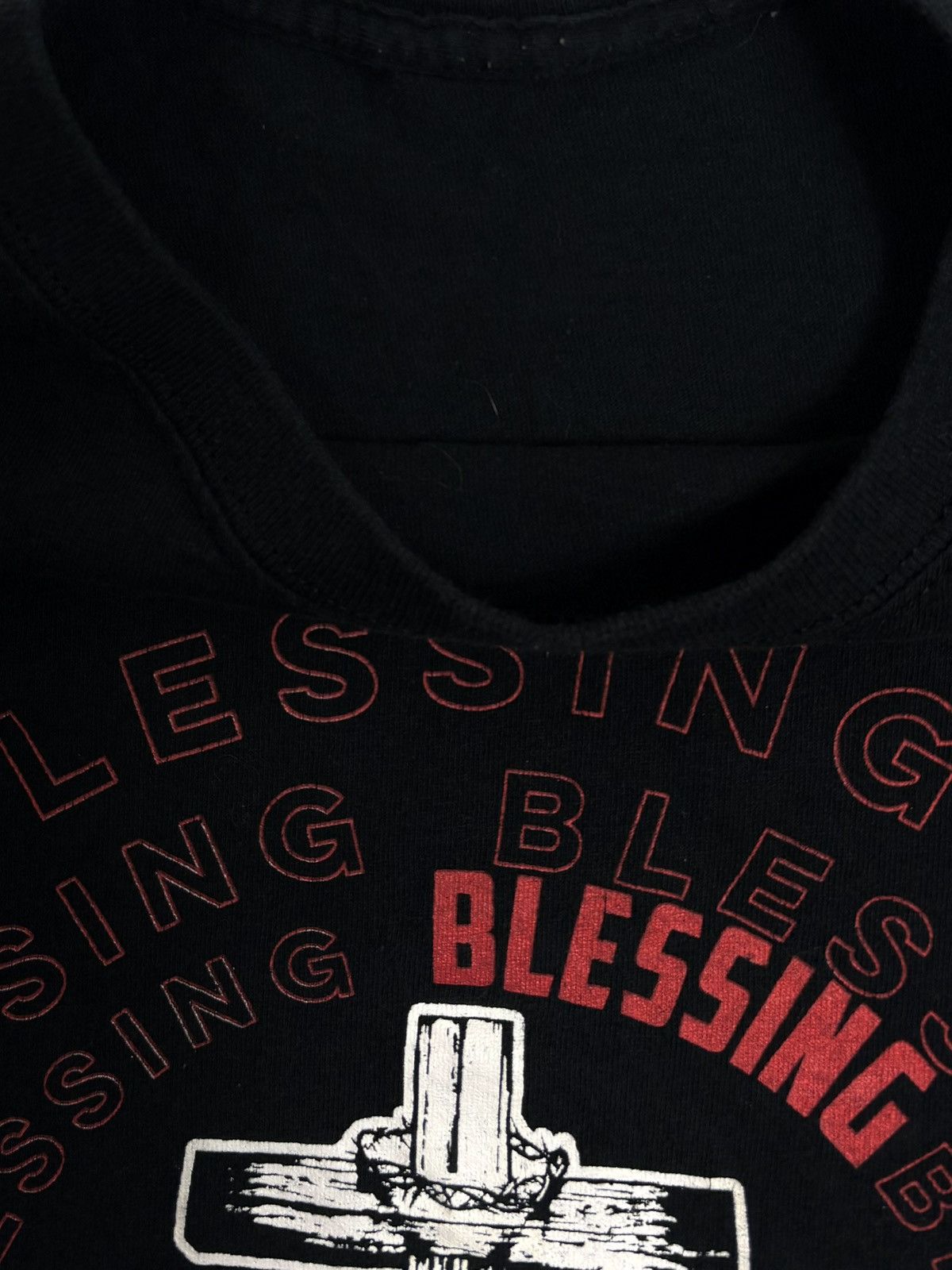 Vintage Vintage 90s Jesus Blessing Graphic Tee Size US L / EU 52-54 / 3 - 3 Thumbnail