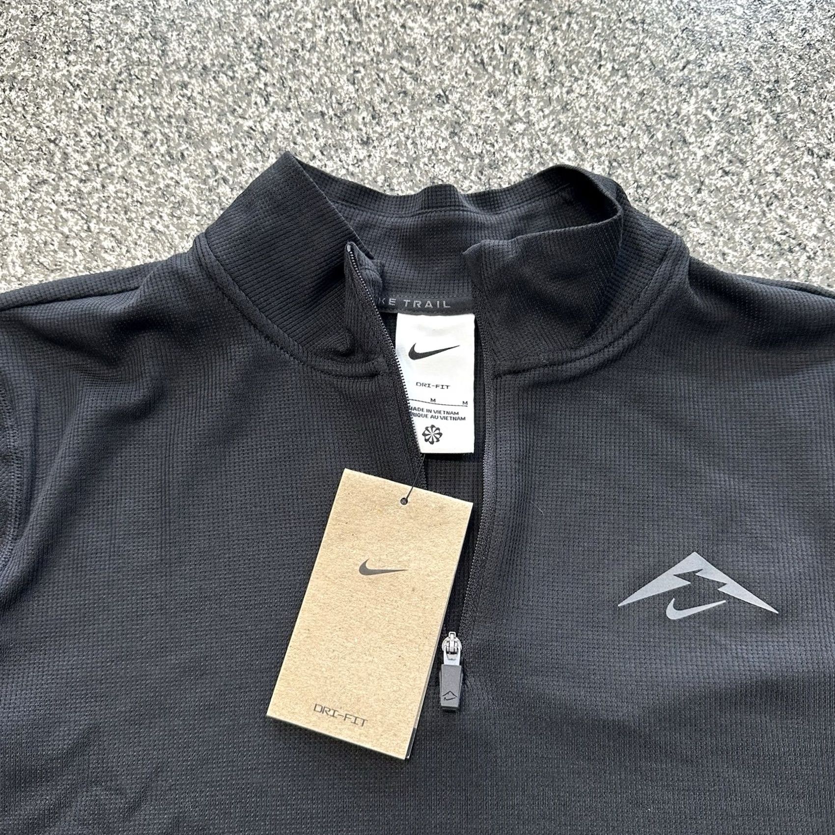 Nike Nike Dri-FIT Trail 1/4-Zip Pullover Womens M Black Running Top Size M / US 6-8 / IT 42-44 - 2 Thumbnail