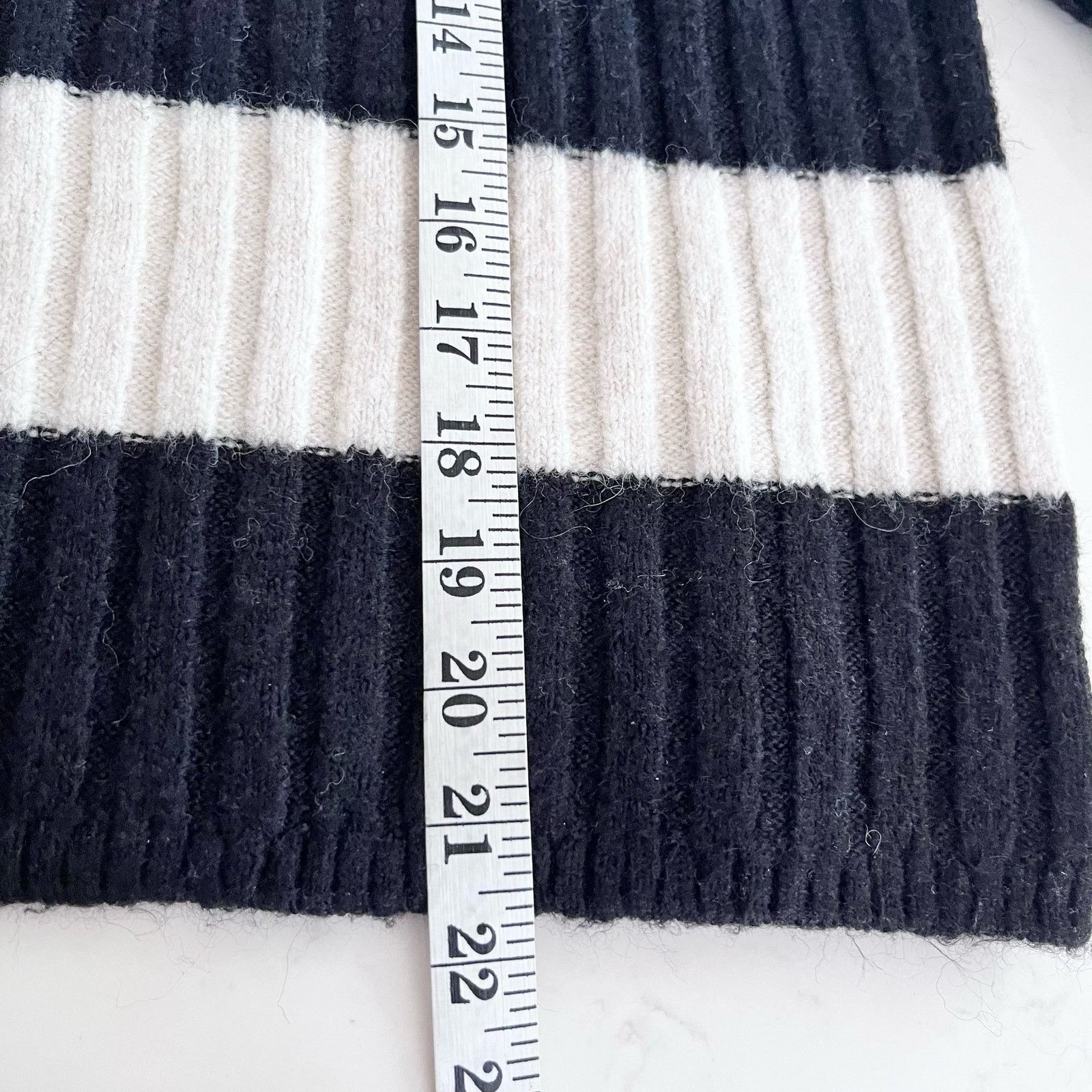 H&M H&M Black White Ribbed Chunky Knit Striped Pullover Sweater Size XL / US 12-14 / IT 48-50 - 7 Thumbnail