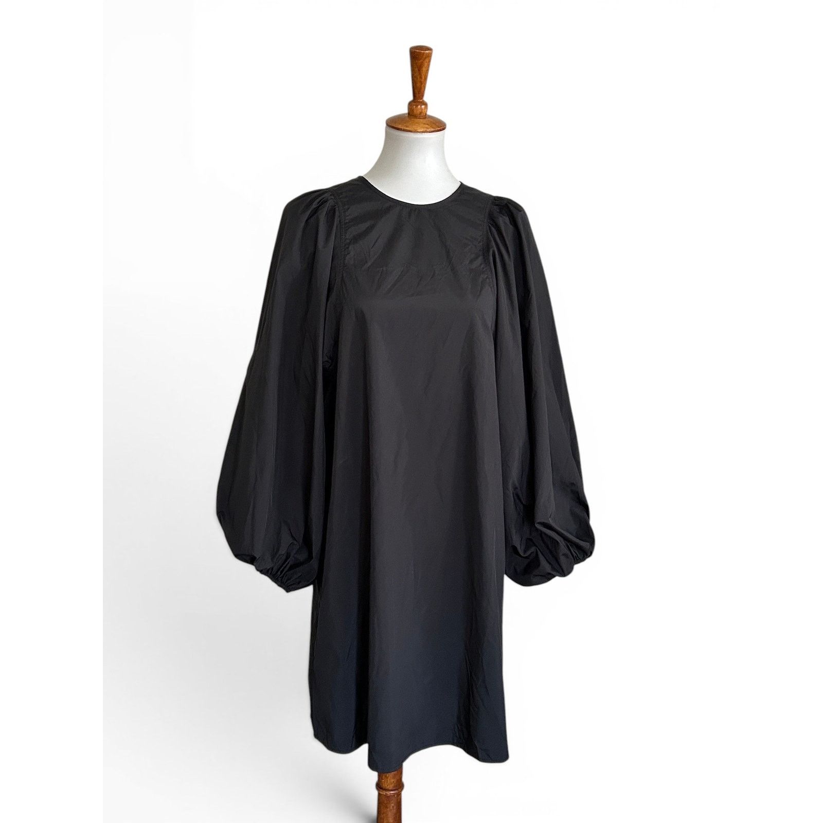 H&M H&M Black Balloon Sleeve Shift Mini Dress Size Small Size S / US 4 / IT 40 - 5 Thumbnail