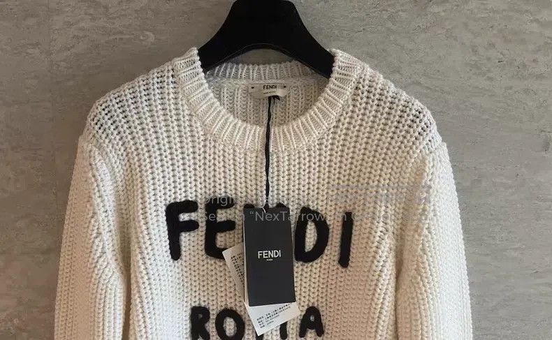 Fendi Fendi Classic Lettering Sweater Size XS / US 0-2 / IT 36-38 - 2 Thumbnail
