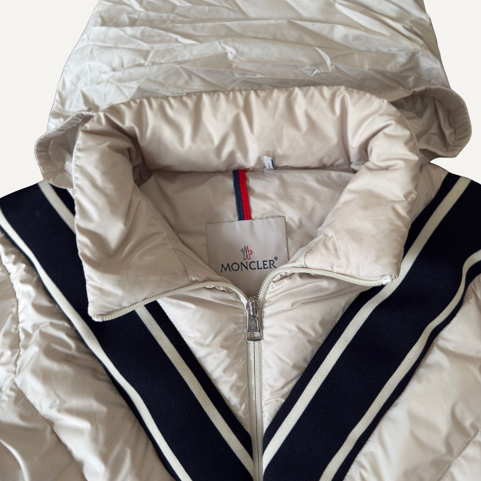 Moncler Size 2 - Moncler Men's Barrot Down Hooded Quilted Jacket Size US M / EU 48-50 / 2 - 3 Thumbnail
