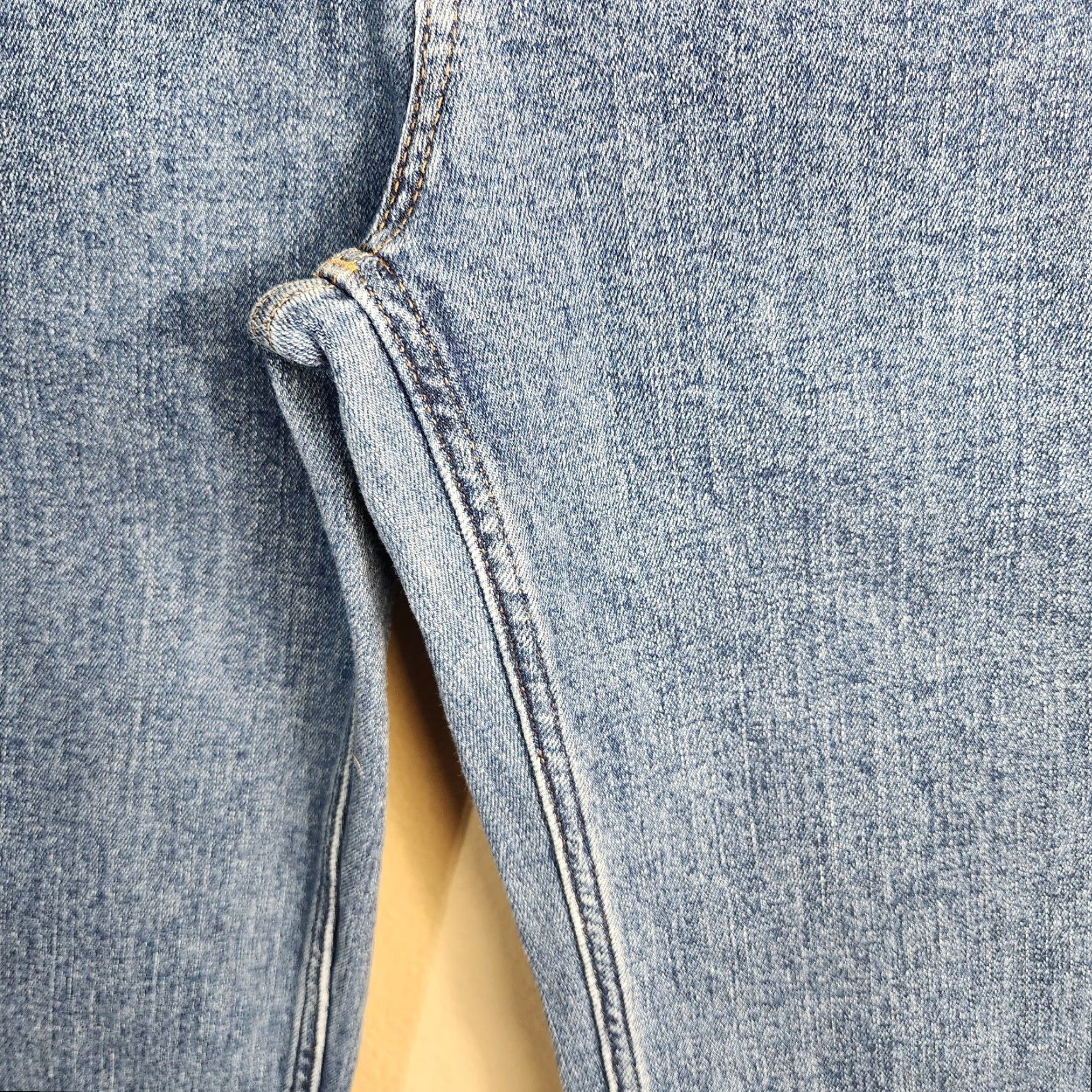 Madewell Madewell Womens |27| Mid-Rise Stovepipe Jeans Knowland Wash Slit-Hem Edition Jeans Size 27" / US 4 / IT 40 - 5 Thumbnail