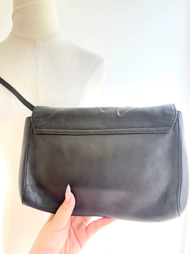 Vivienne Westwood Vivienne Westwood size os Black Saturn leather Saturn shoul Size ONE SIZE - 5 Thumbnail