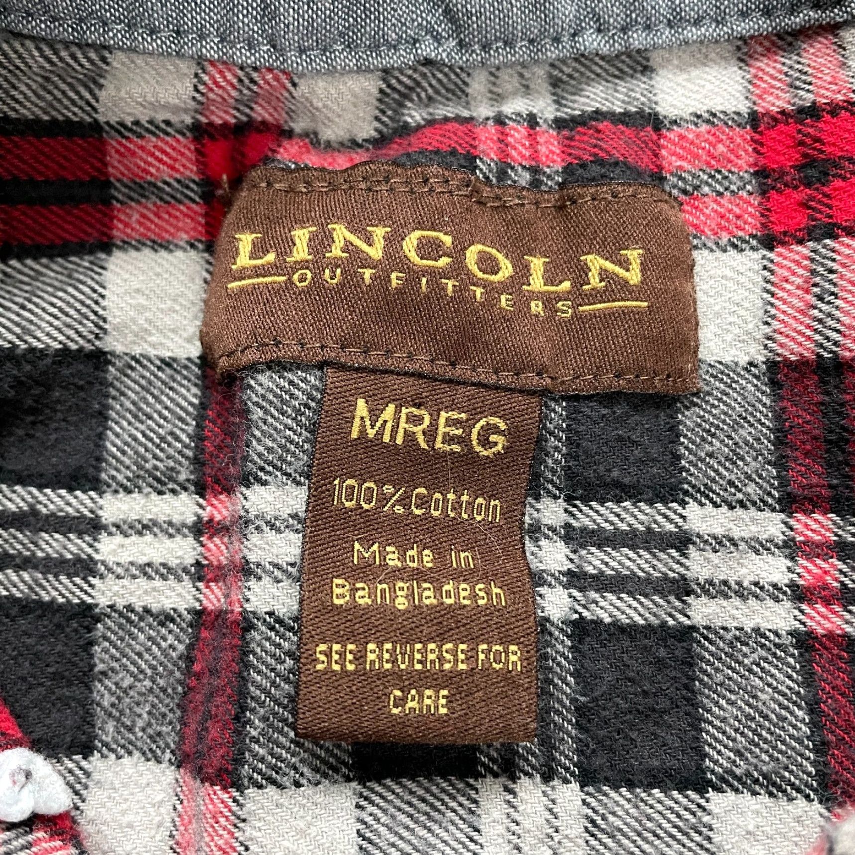 Urban Outfitters Lincoln Outfitters Button-Up Shirt Mens Medium Multicolor Plaid Cotton Flannel Long Sleeve Casual Classic Western Pattern 90s? Size US M / EU 48-50 / 2 - 3 Thumbnail