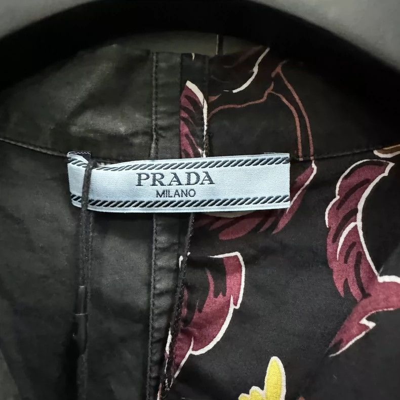 Prada Prada Size 38 Impossible Love Short-sleeved Shirt 2502-Nex Size US XXS / EU 40 - 3 Thumbnail