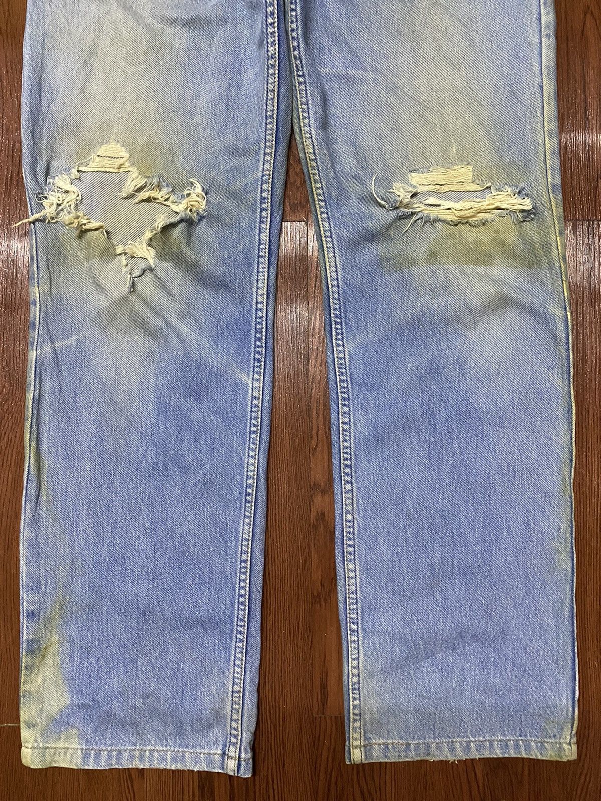 Levi's Vintage Clothing Vintage Levis515 Grunge Style Distressed Loose Jeans Size US 33 - 7 Thumbnail