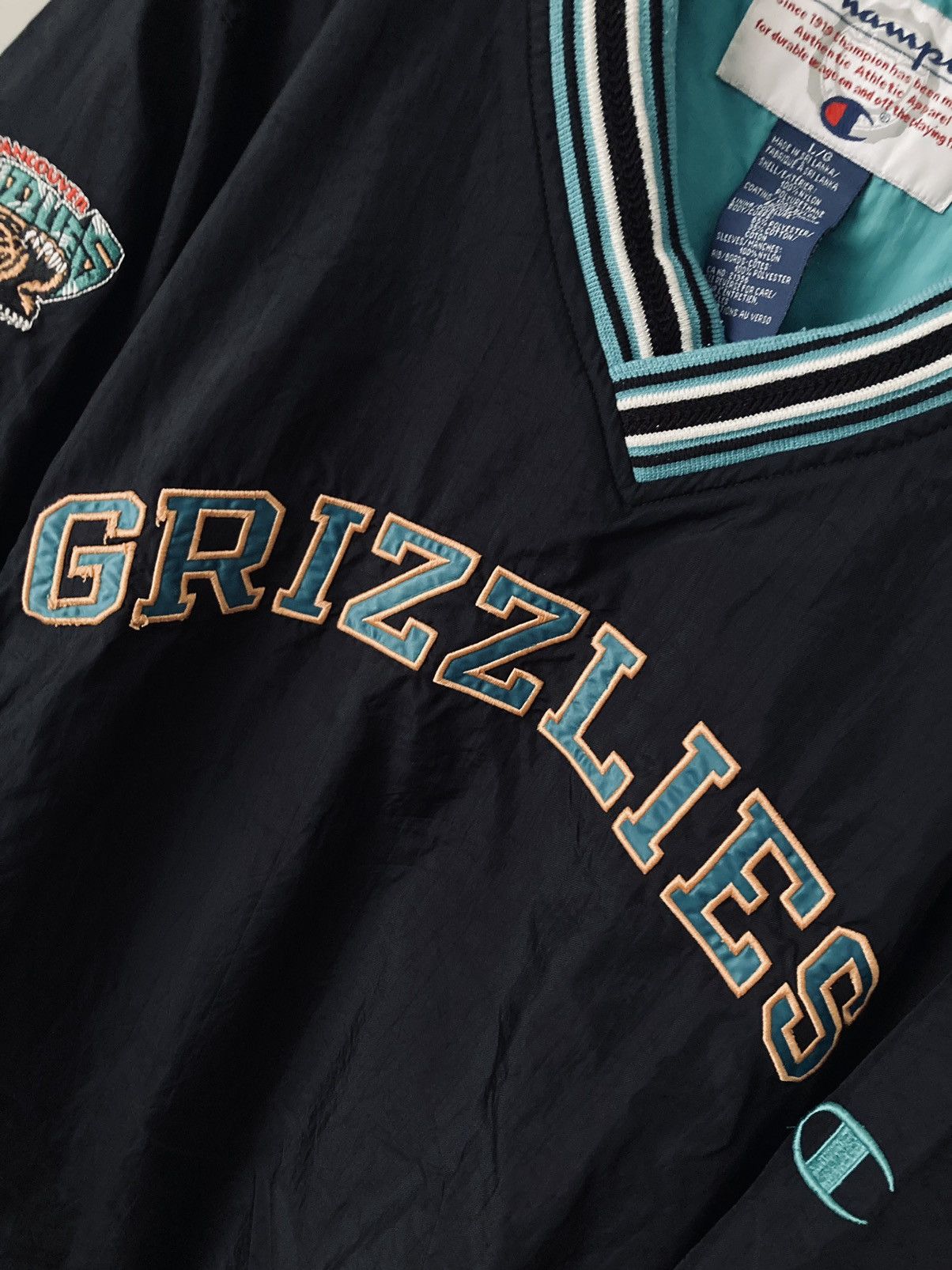 Champion × NBA × Vintage Vintage rare 1994 champion memphis grizzlies NBA jacket L Size US L / EU 52-54 / 3 - 6 Thumbnail