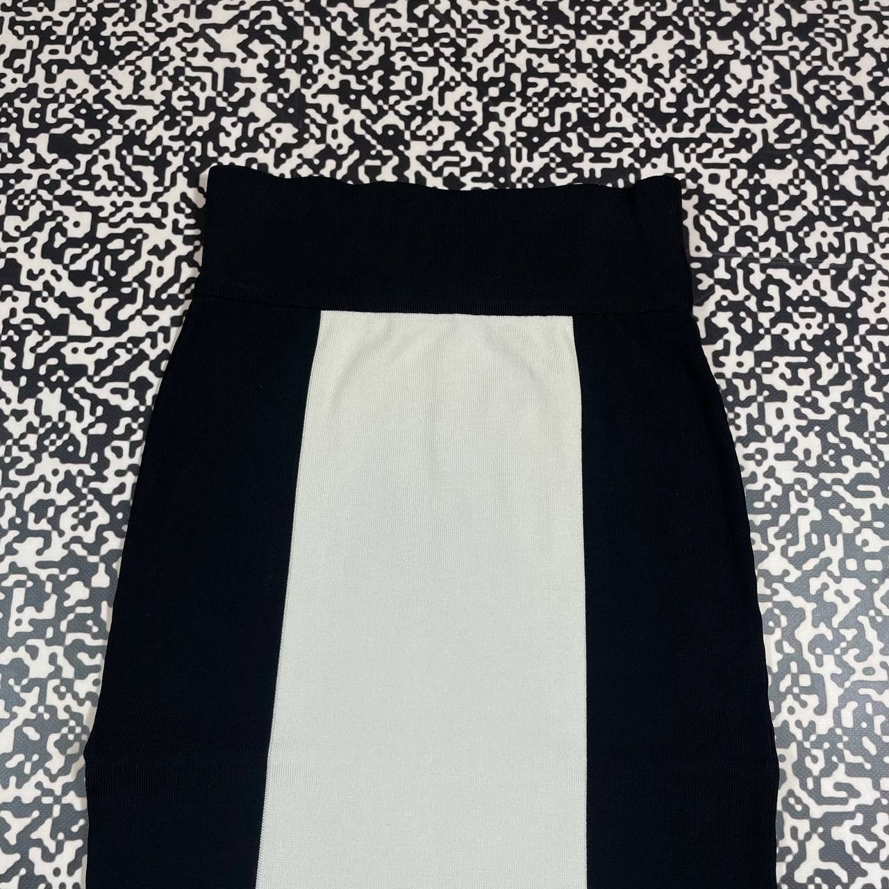 Balmain × H&M Vintage Y2K Balmain X H&M Pencil Midi Skirt Luxury Style Size 27" / US 4 / IT 40 - 4 Thumbnail