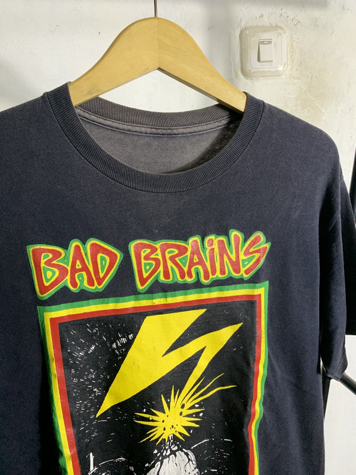 Vintage Vintage Bad Brains Size US M / EU 48-50 / 2 - 3 Thumbnail